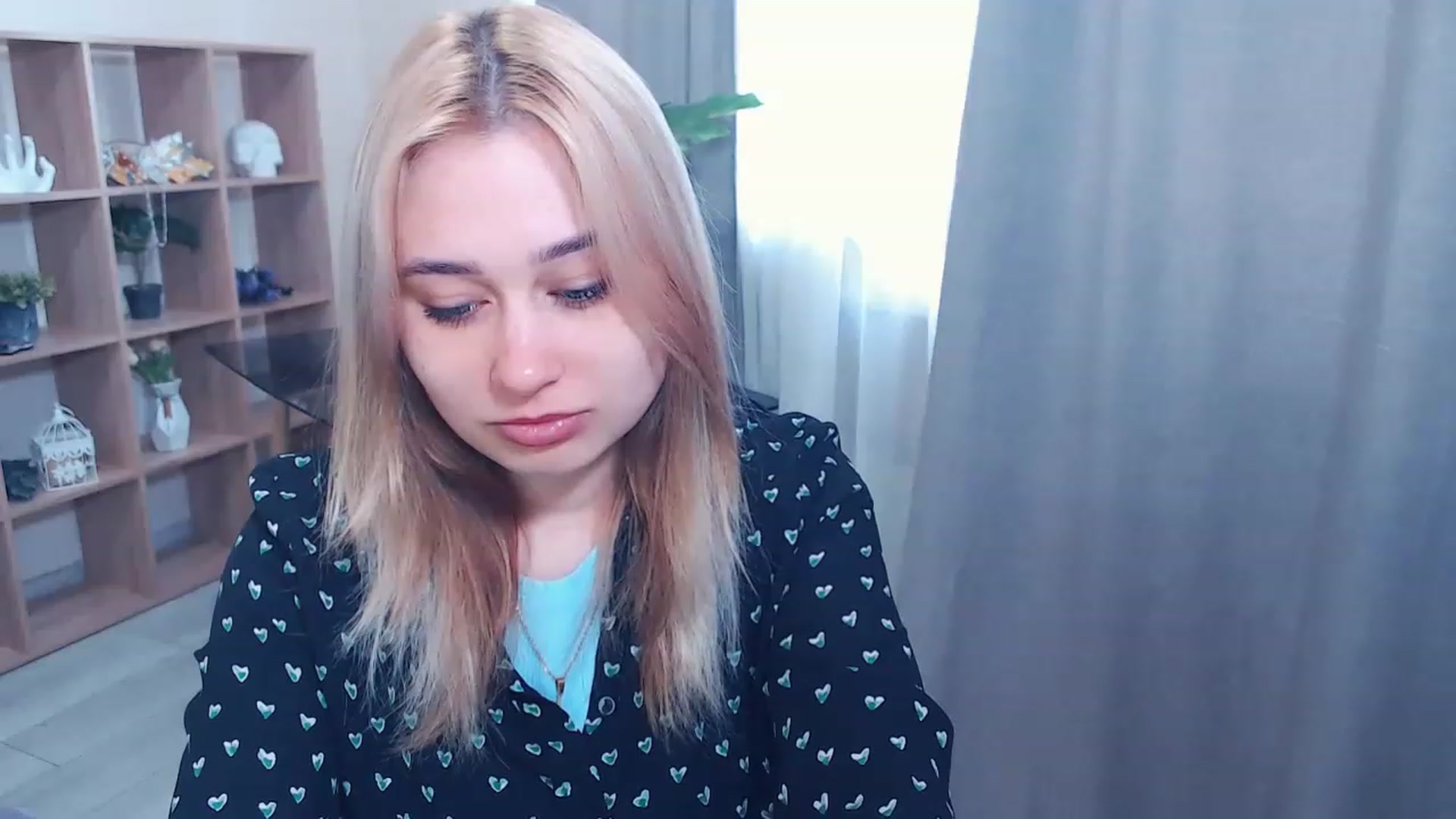Gallery image thumbnail from Kukla_kolduna's myfreecams stream on, 02/25/2023, 10:28 image 1 of 20