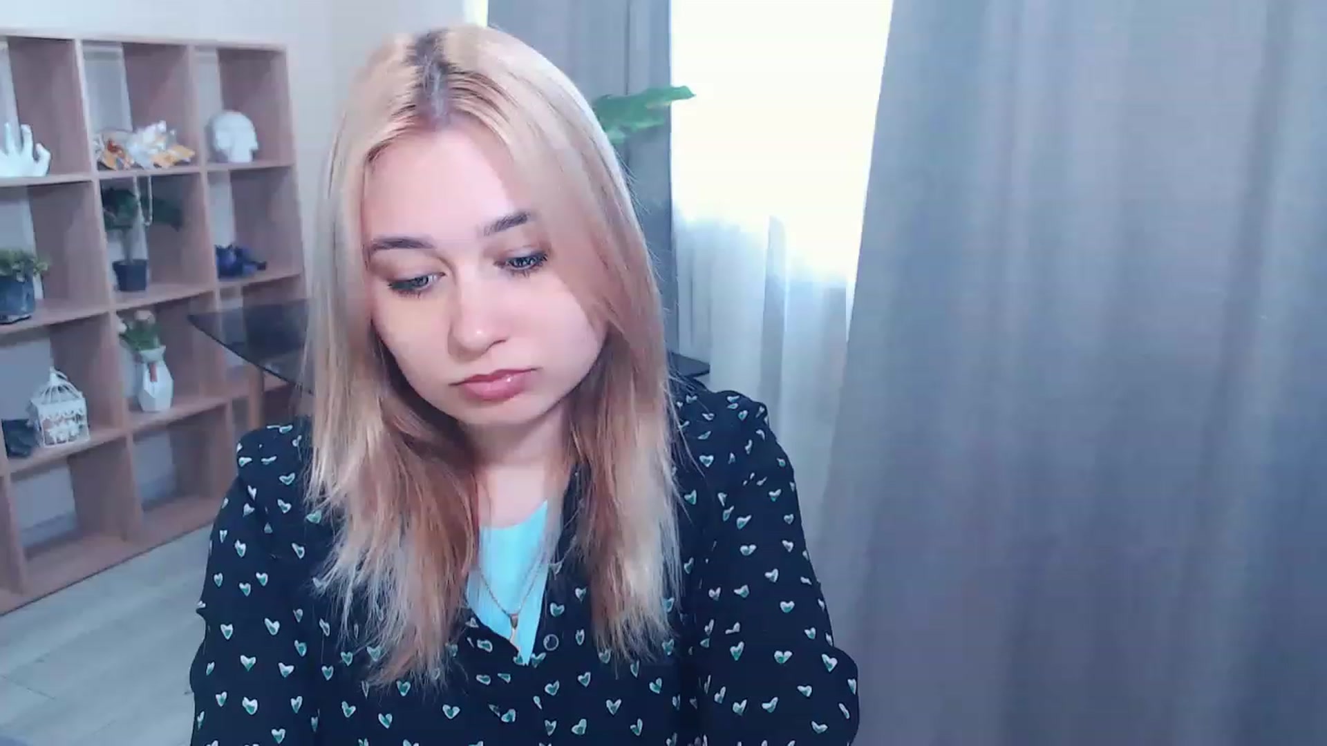 Gallery image thumbnail from Kukla_kolduna's myfreecams stream on, 02/25/2023, 10:28 image 4 of 20