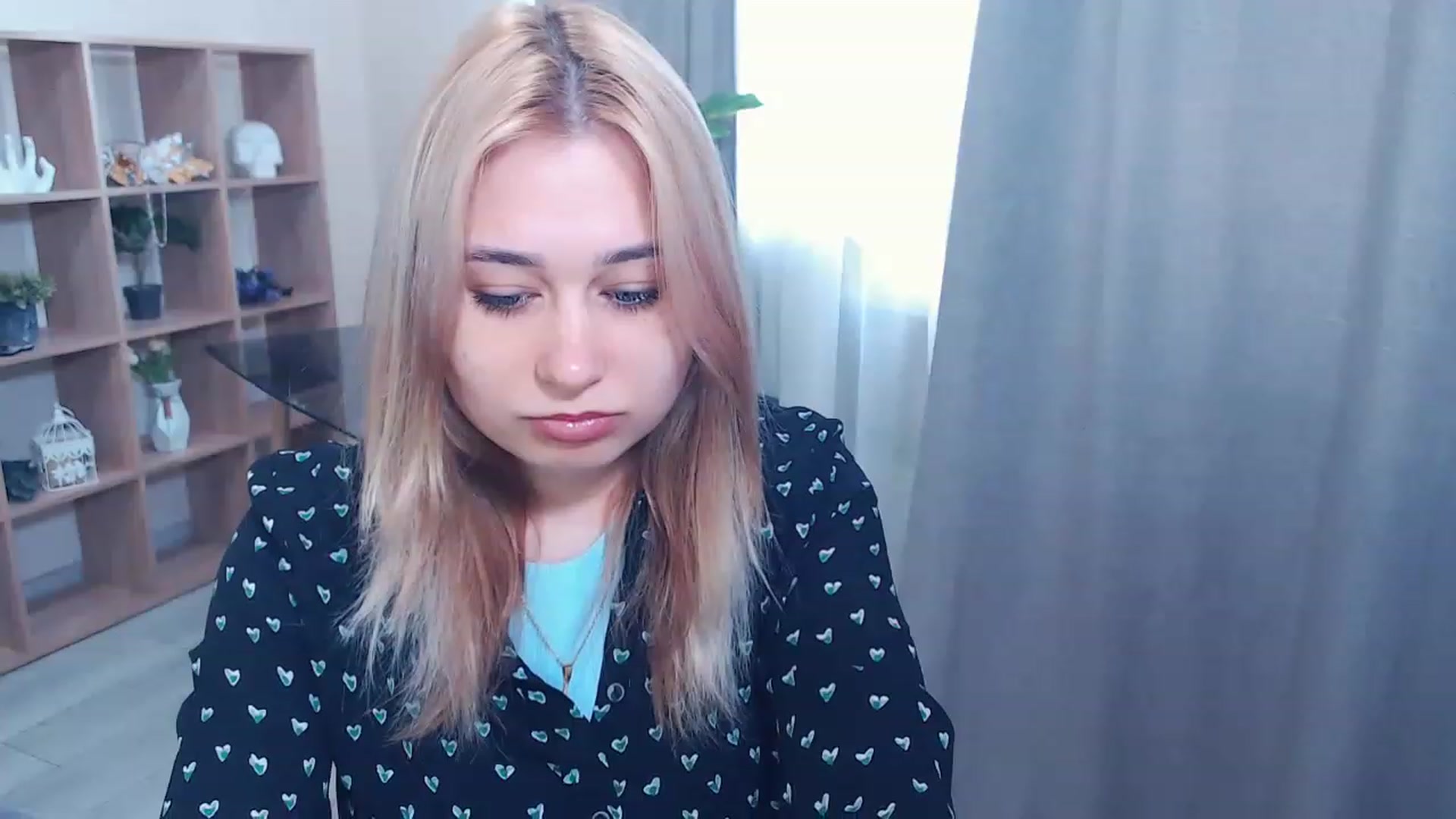 Gallery image thumbnail from Kukla_kolduna's myfreecams stream on, 02/25/2023, 10:28 image 2 of 20