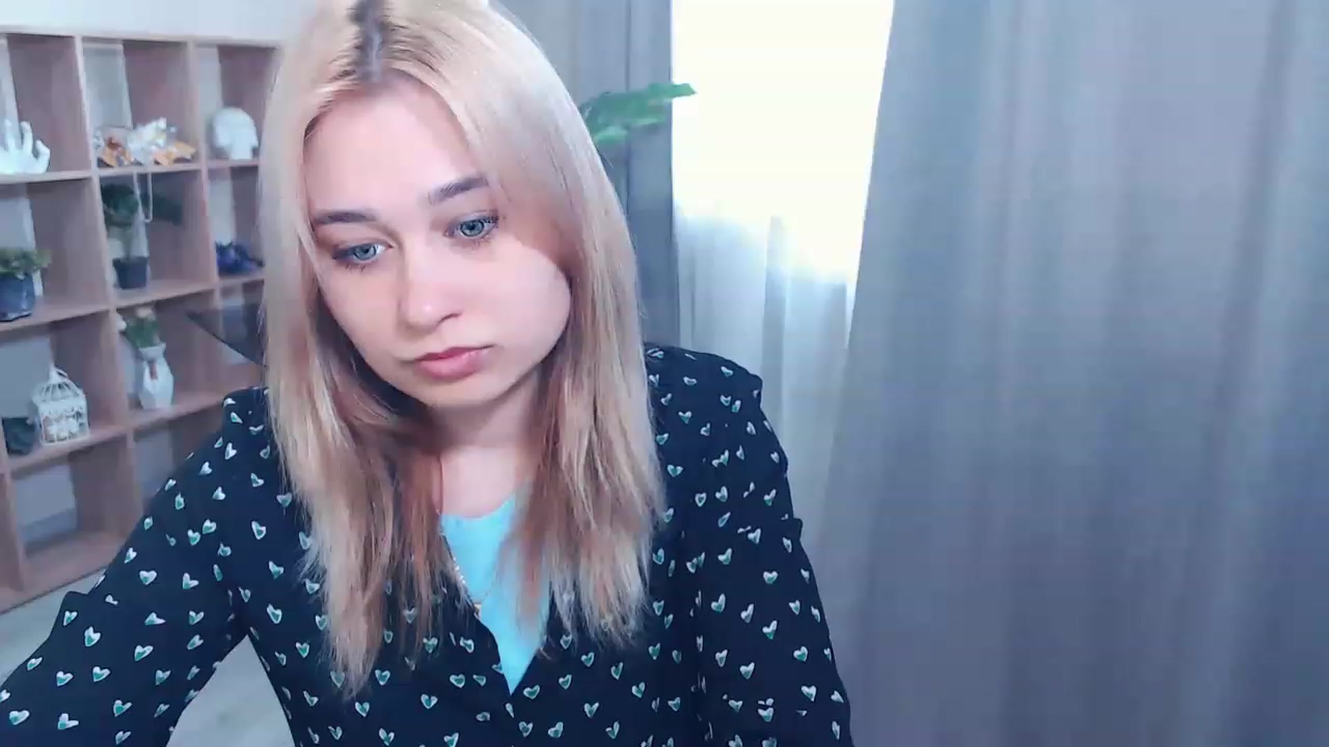 Gallery image thumbnail from Kukla_kolduna's myfreecams stream on, 02/25/2023, 11:08 image 14 of 20