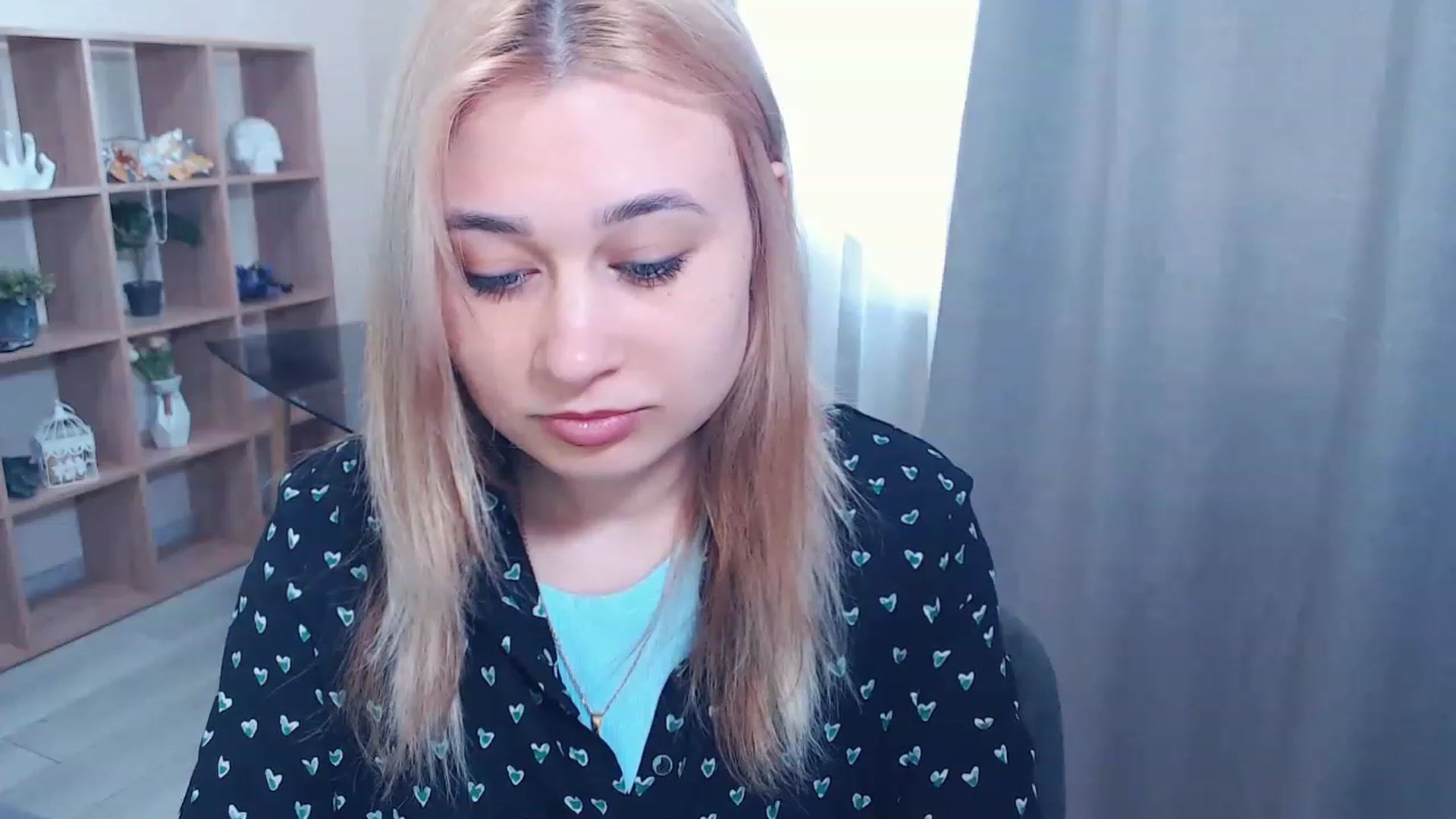 Gallery image thumbnail from Kukla_kolduna's myfreecams stream on, 02/25/2023, 11:08 image 6 of 20