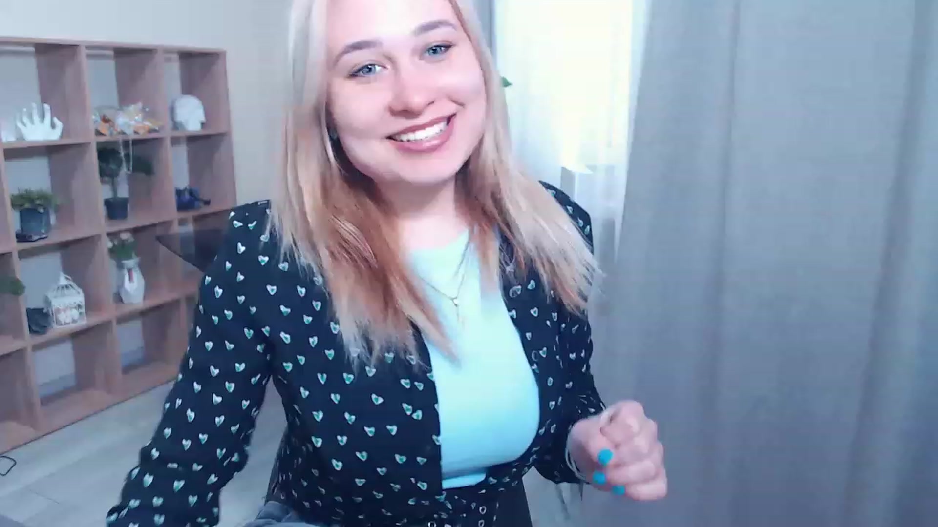 Gallery image thumbnail from Kukla_kolduna's myfreecams stream on, 02/25/2023, 14:53 image 12 of 20