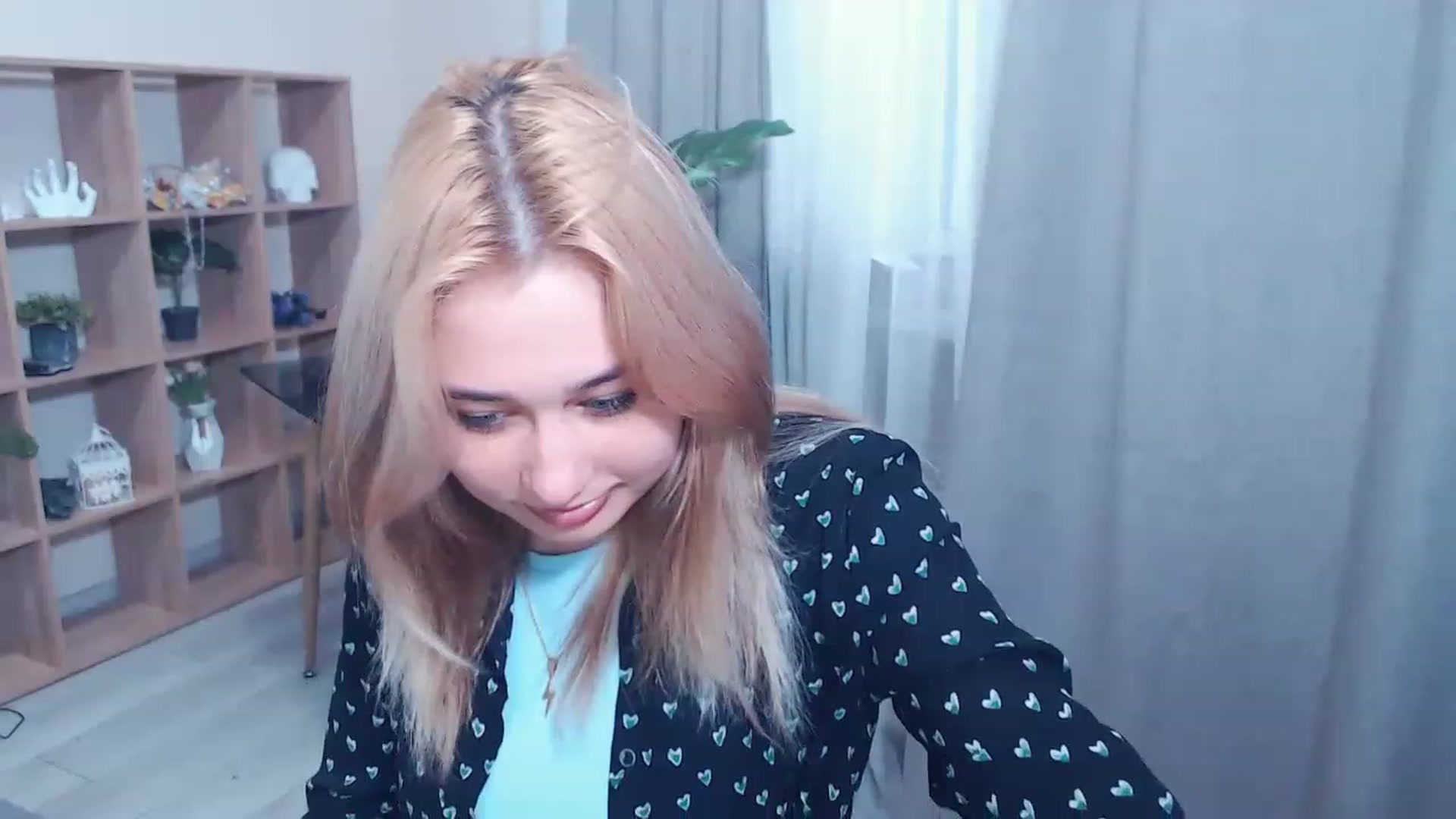 Gallery image thumbnail from Kukla_kolduna's myfreecams stream on, 02/25/2023, 14:53 image 14 of 20