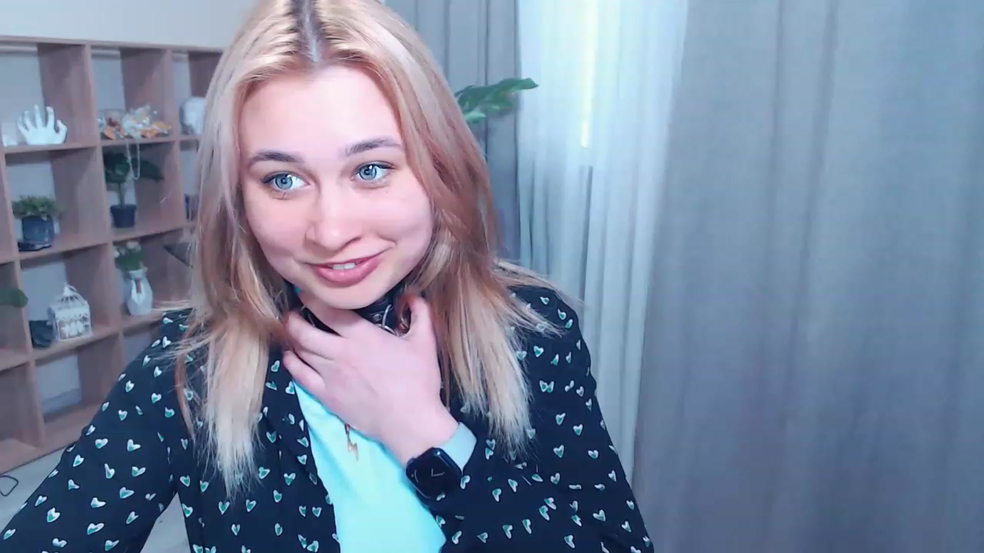 Gallery image thumbnail from Kukla_kolduna's myfreecams stream on, 02/25/2023, 14:53 image 17 of 20