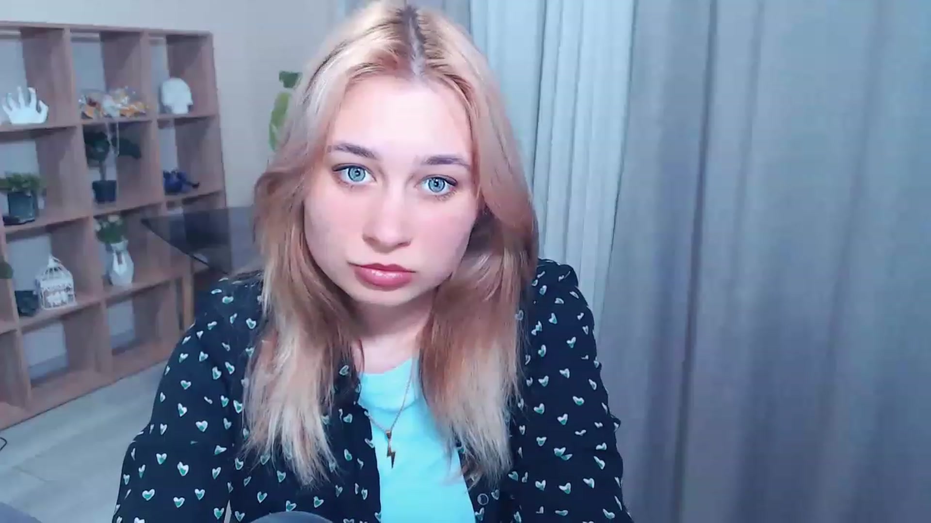 Gallery image thumbnail from Kukla_kolduna's myfreecams stream on, 02/25/2023, 16:25 image 12 of 20