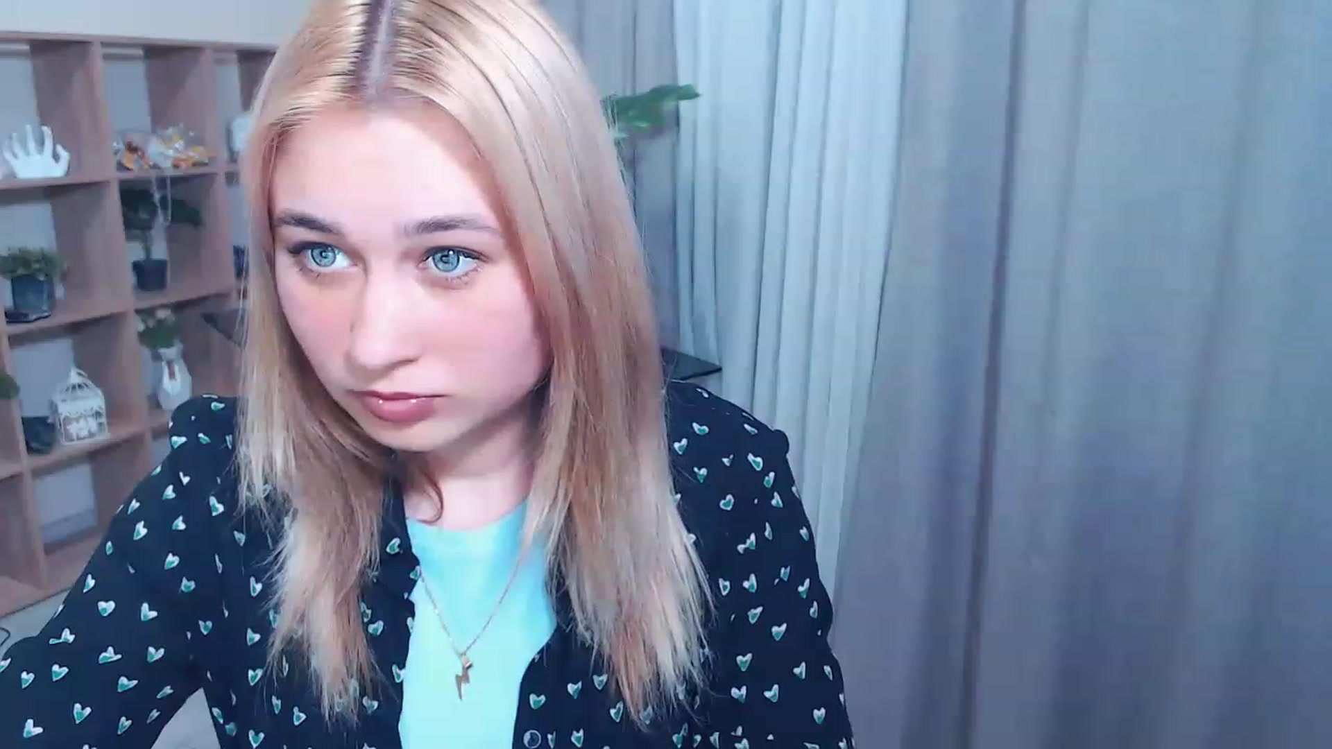 Gallery image thumbnail from Kukla_kolduna's myfreecams stream on, 02/25/2023, 16:25 image 2 of 20