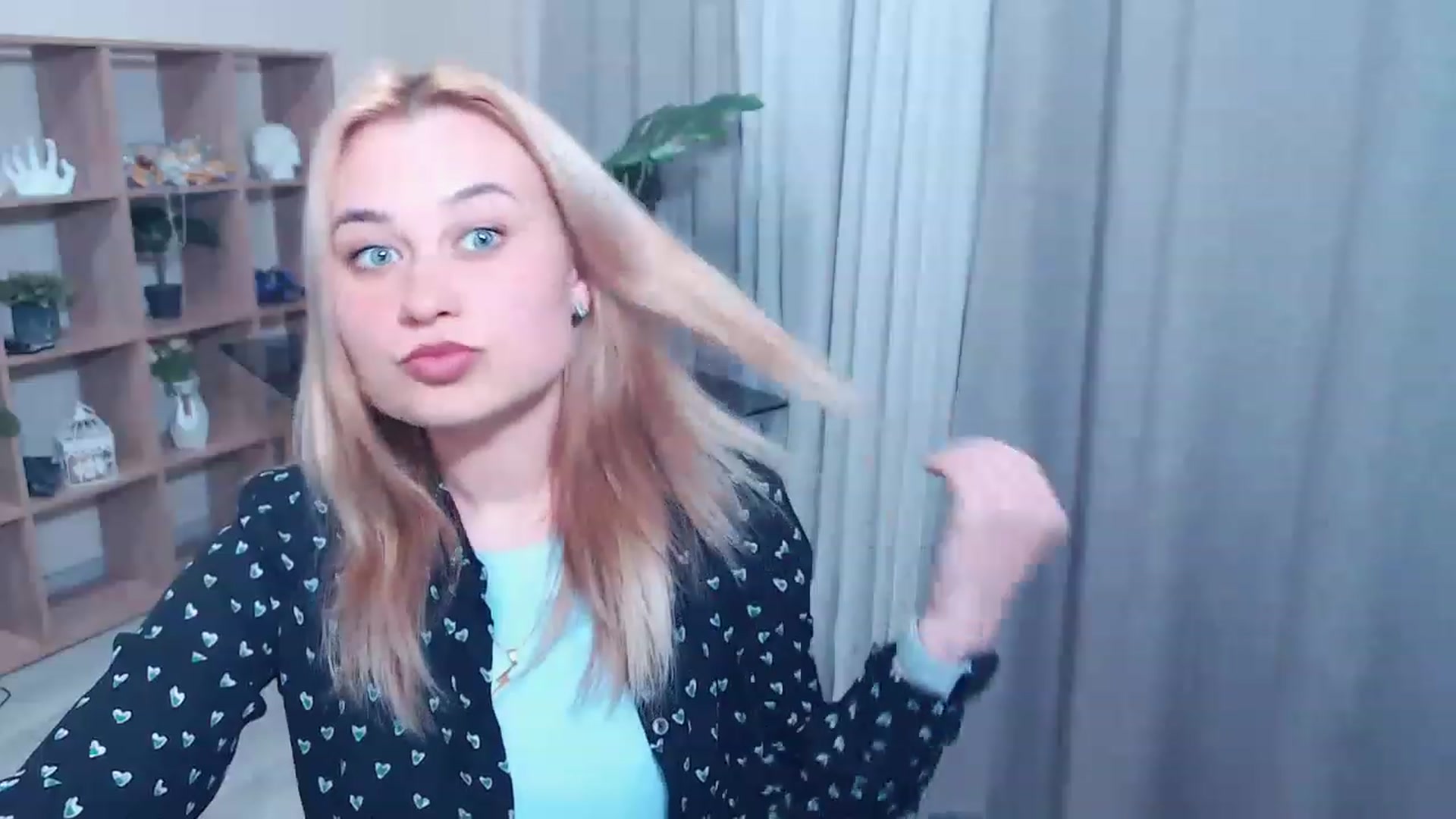 Gallery image thumbnail from Kukla_kolduna's myfreecams stream on, 02/25/2023, 16:25 image 14 of 20