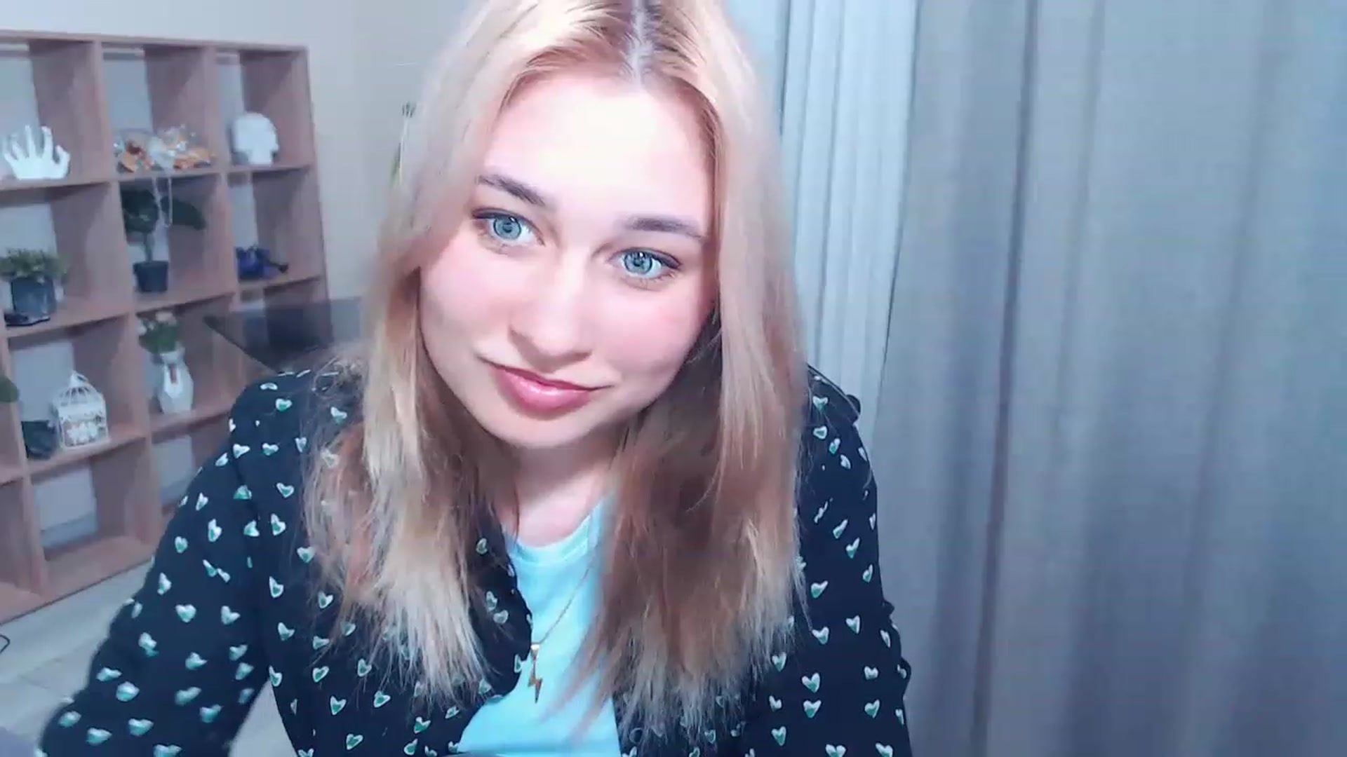 Gallery image thumbnail from Kukla_kolduna's myfreecams stream on, 02/25/2023, 16:25 image 10 of 20