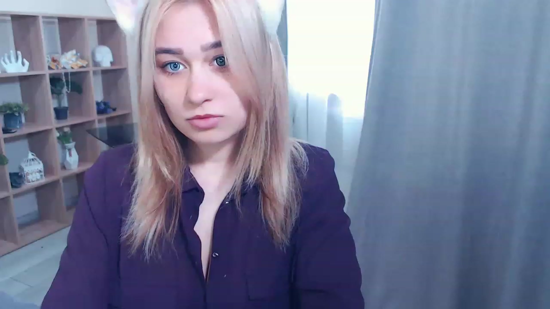 Gallery image thumbnail from Kukla_kolduna's myfreecams stream on, 02/26/2023, 13:17 image 5 of 20