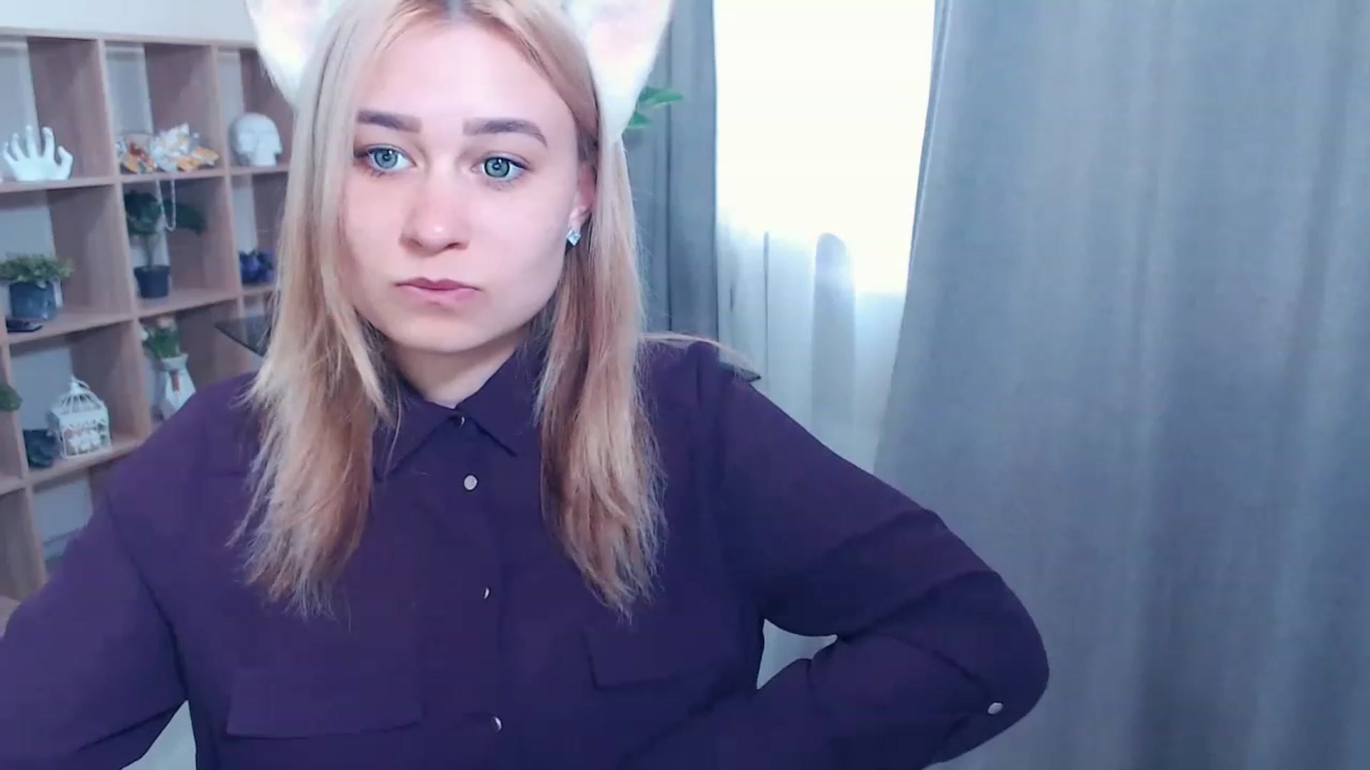 Gallery image thumbnail from Kukla_kolduna's myfreecams stream on, 02/26/2023, 13:17 image 20 of 20