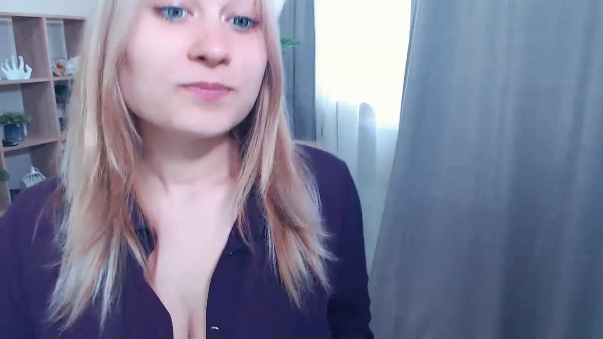 Gallery image thumbnail from Kukla_kolduna's myfreecams stream on, 02/26/2023, 13:17 image 2 of 20