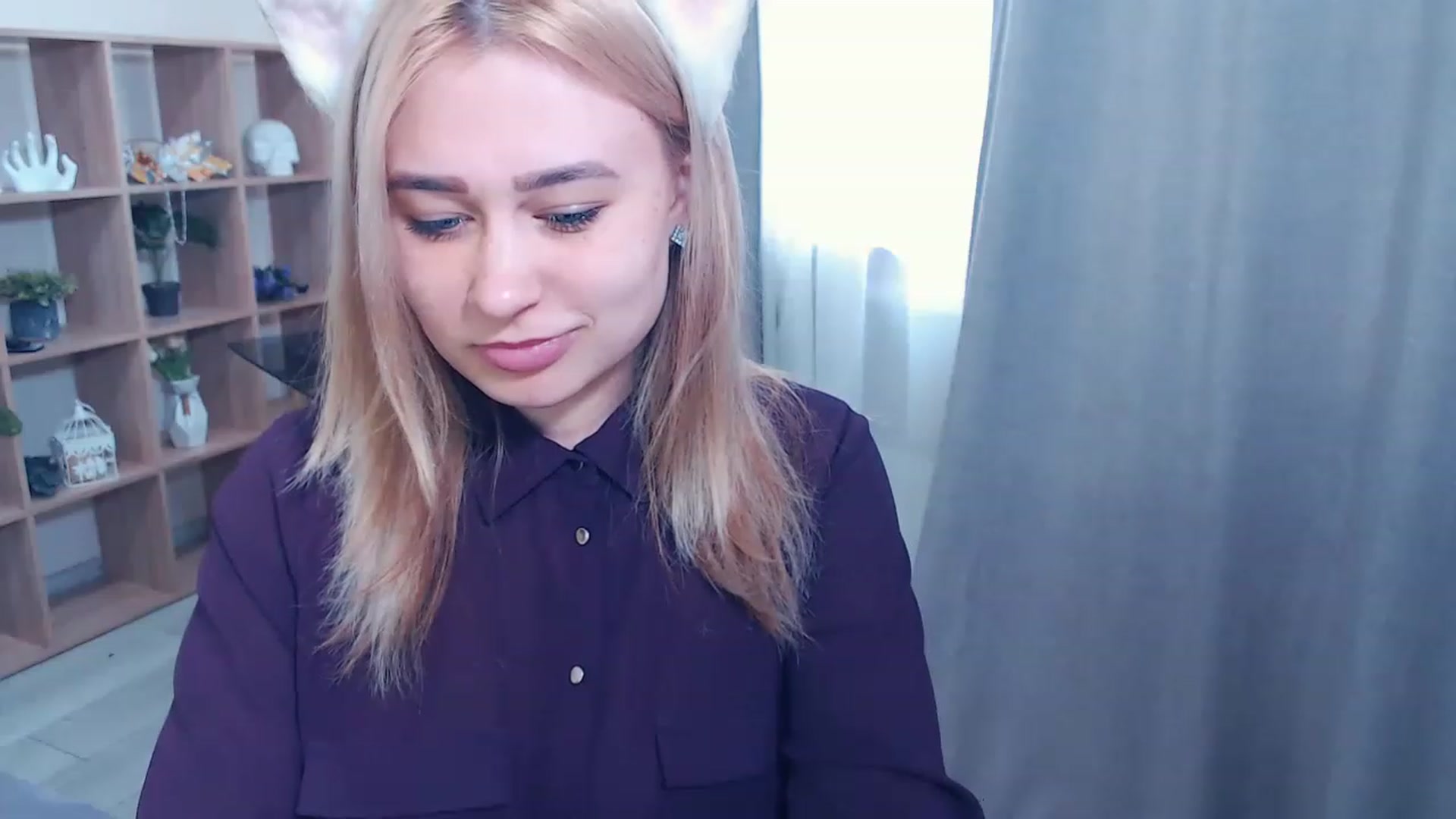 Gallery image thumbnail from Kukla_kolduna's myfreecams stream on, 02/26/2023, 13:17 image 13 of 20