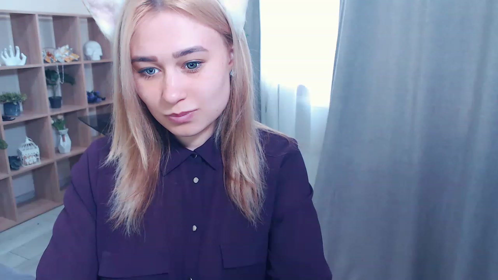Gallery image thumbnail from Kukla_kolduna's myfreecams stream on, 02/26/2023, 13:17 image 19 of 20