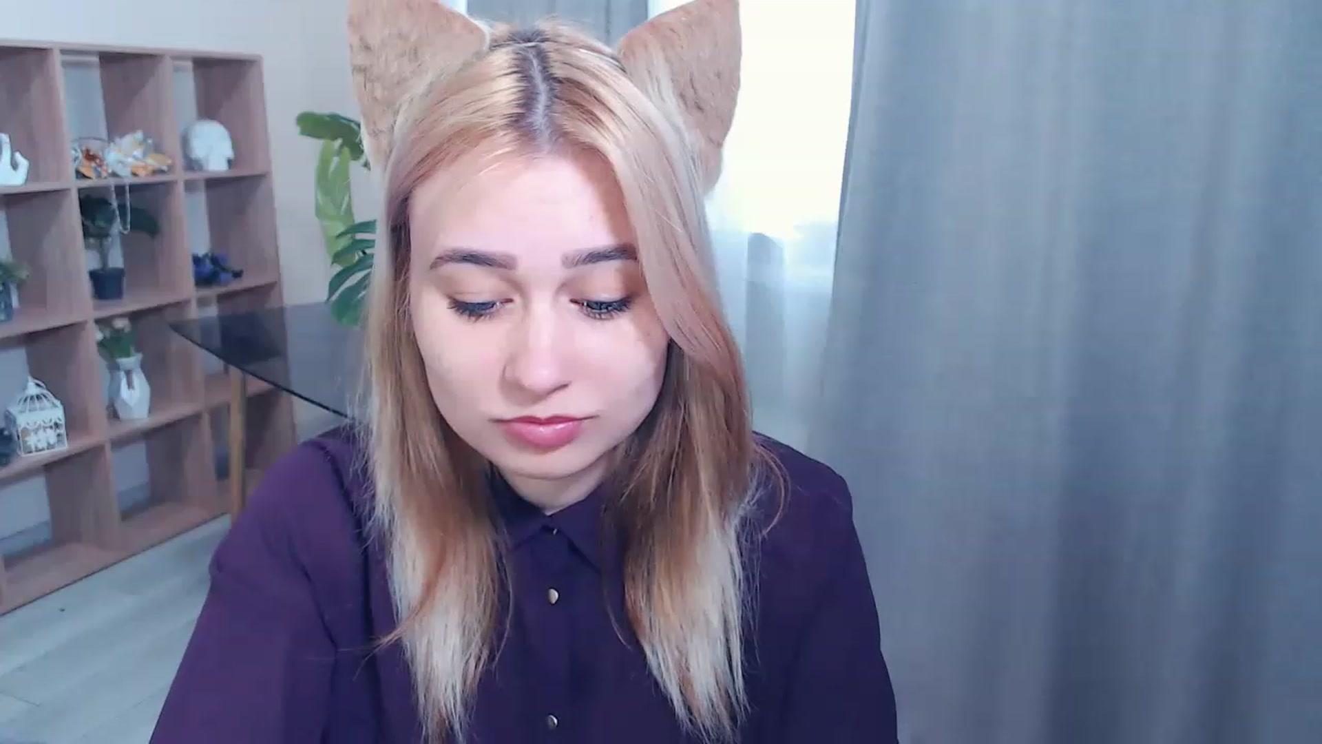 Gallery image thumbnail from Kukla_kolduna's myfreecams stream on, 02/26/2023, 14:51 image 9 of 20