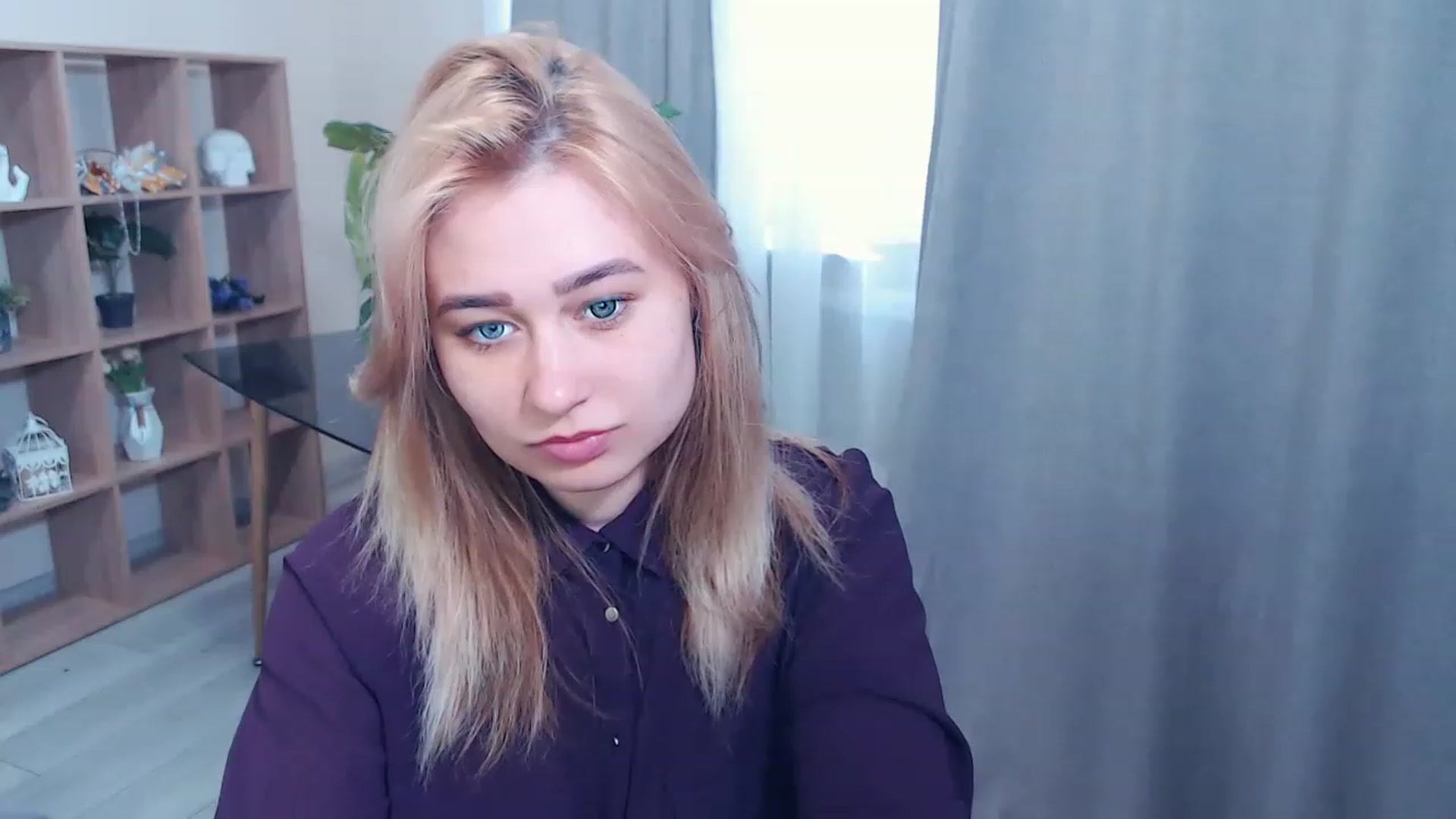 Gallery image thumbnail from Kukla_kolduna's myfreecams stream on, 02/26/2023, 14:51 image 16 of 20