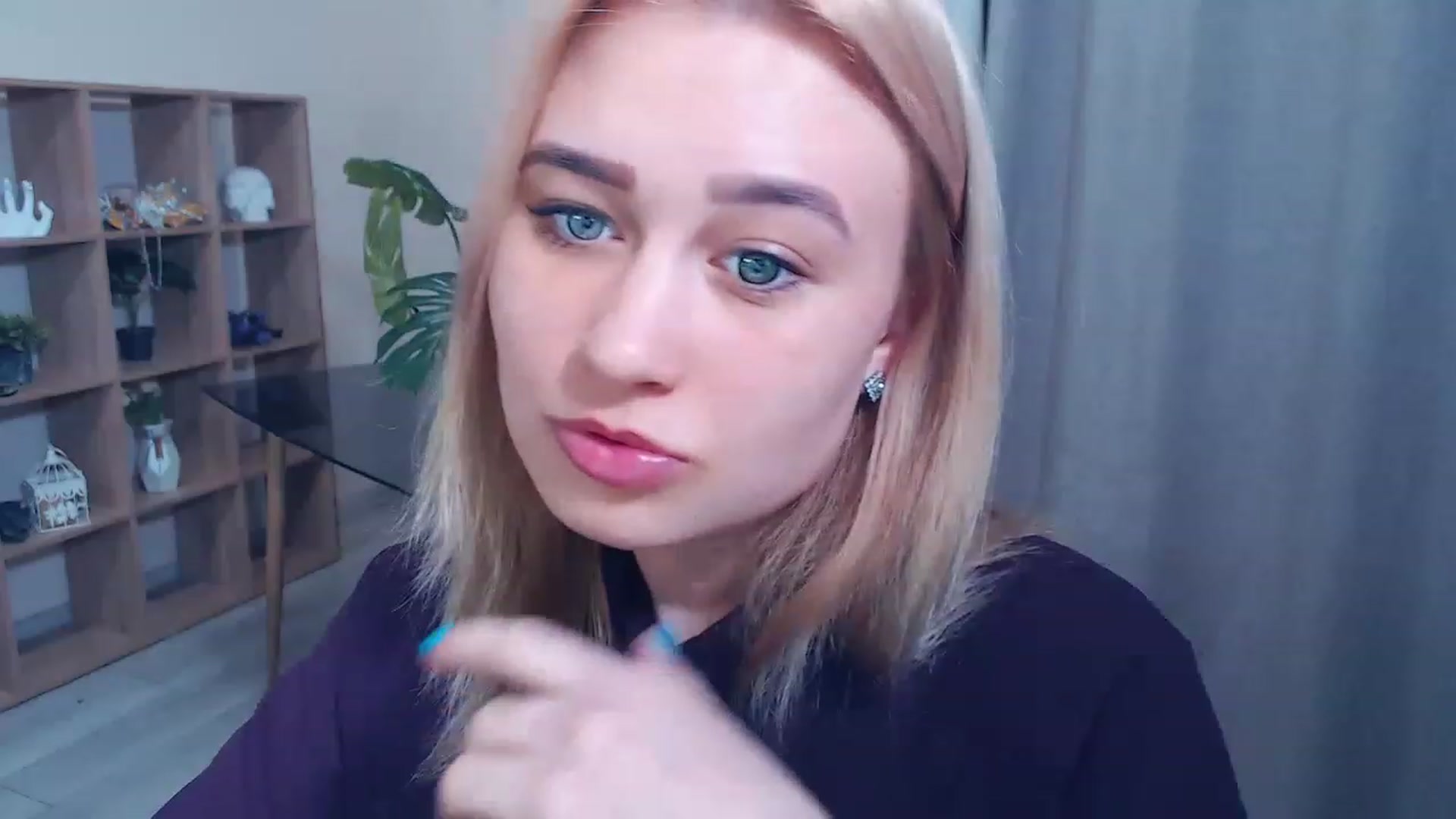 Gallery image thumbnail from Kukla_kolduna's myfreecams stream on, 02/26/2023, 16:40 image 19 of 20
