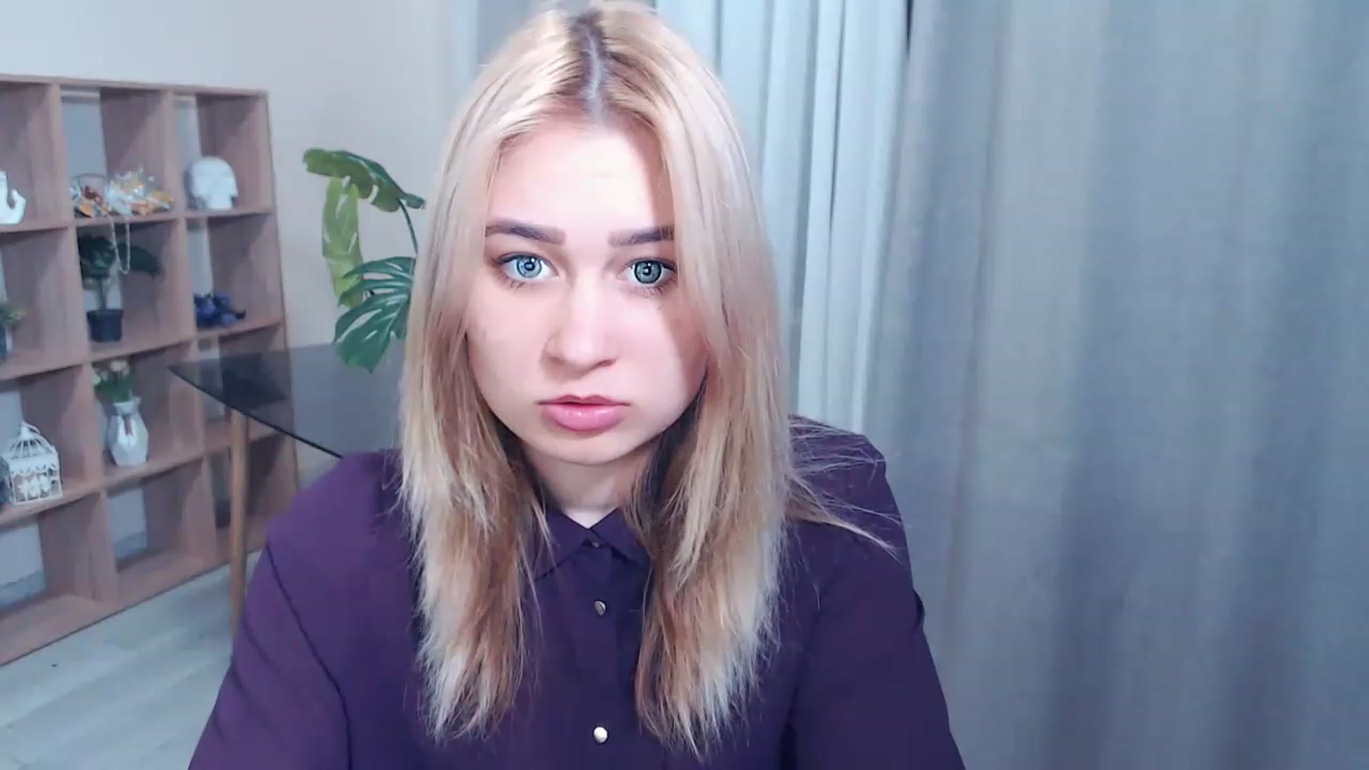 Gallery image thumbnail from Kukla_kolduna's myfreecams stream on, 02/26/2023, 16:40 image 14 of 20