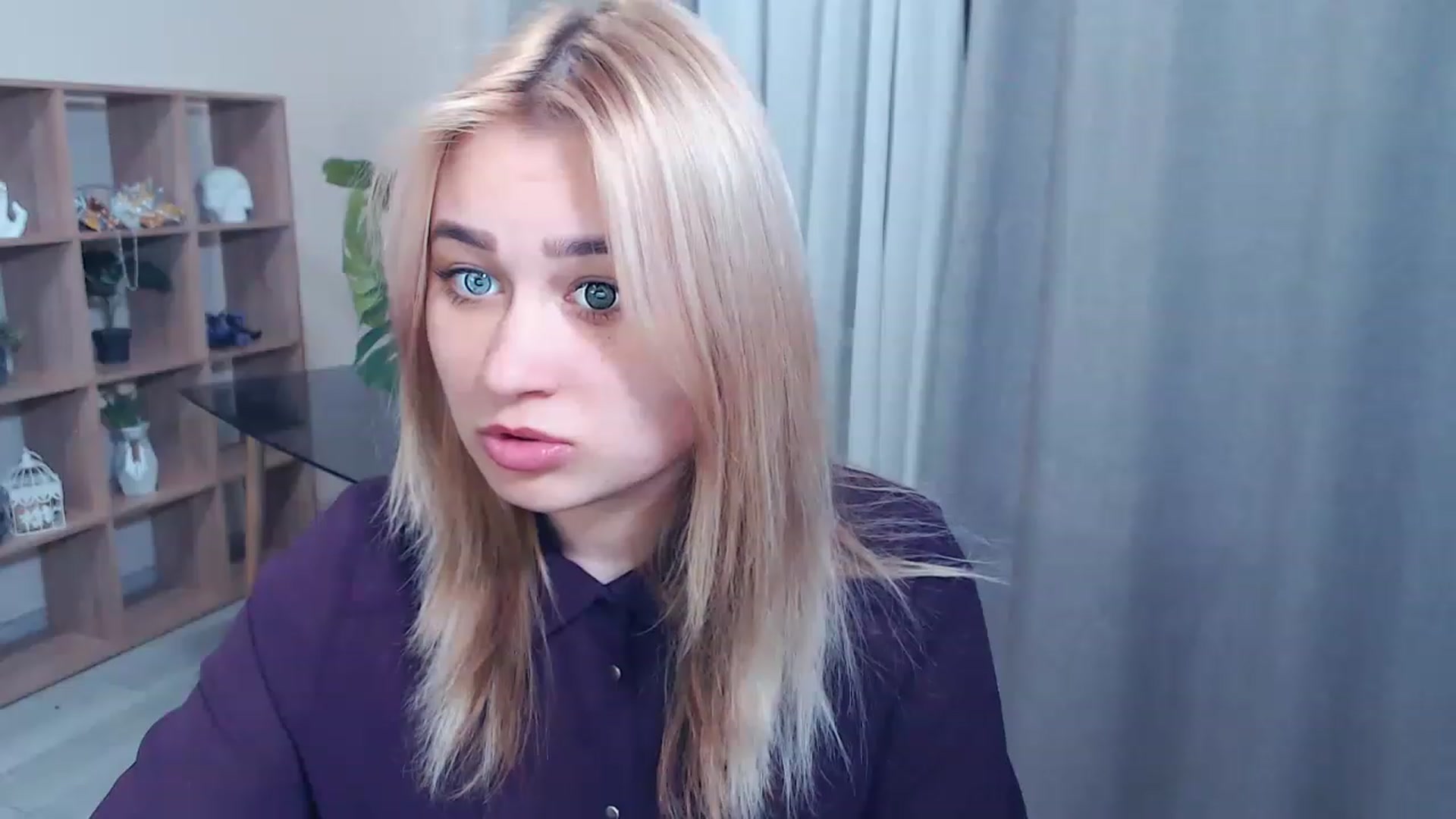 Gallery image thumbnail from Kukla_kolduna's myfreecams stream on, 02/26/2023, 16:40 image 11 of 20
