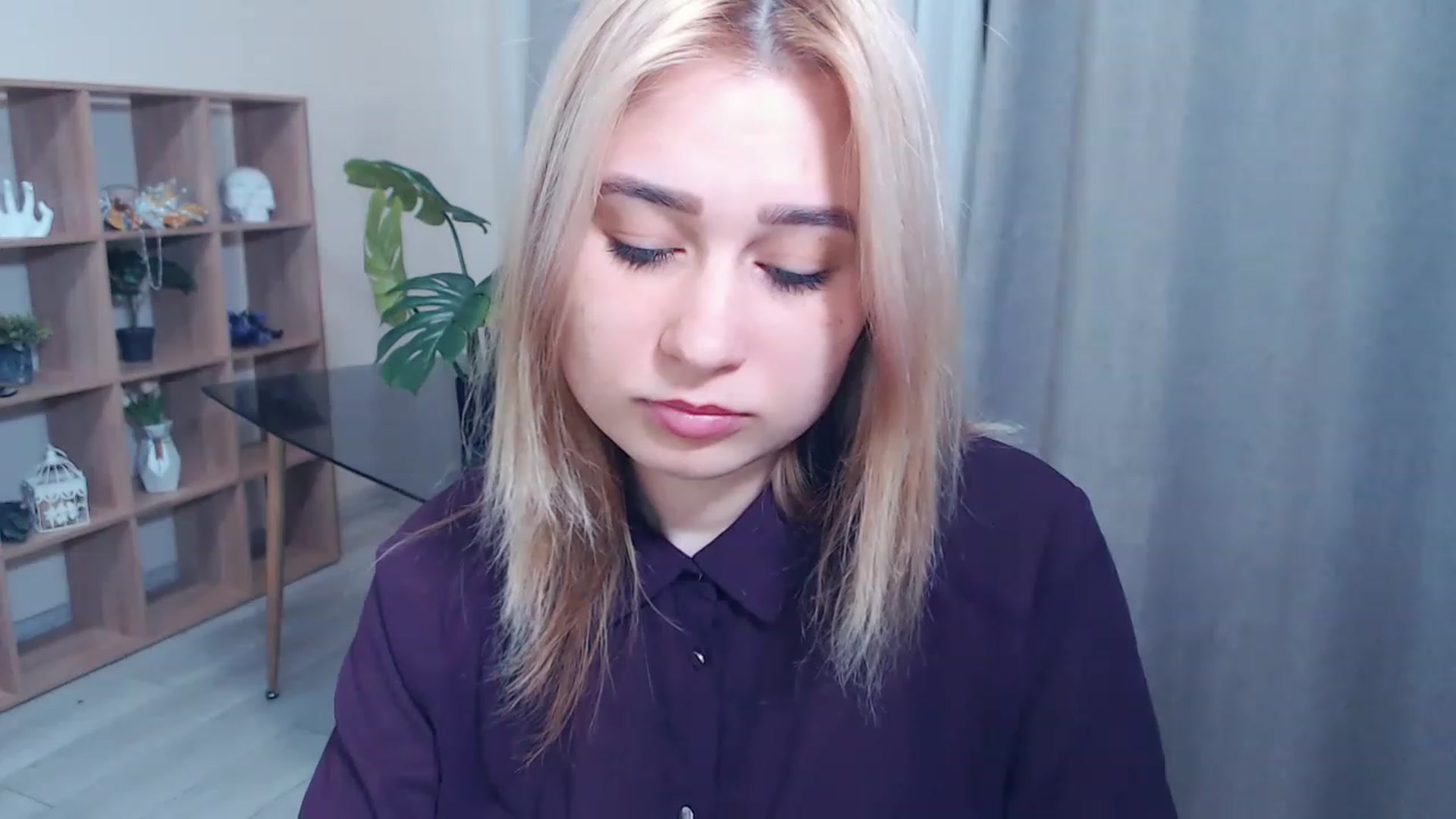 Gallery image thumbnail from Kukla_kolduna's myfreecams stream on, 02/26/2023, 16:40 image 18 of 20