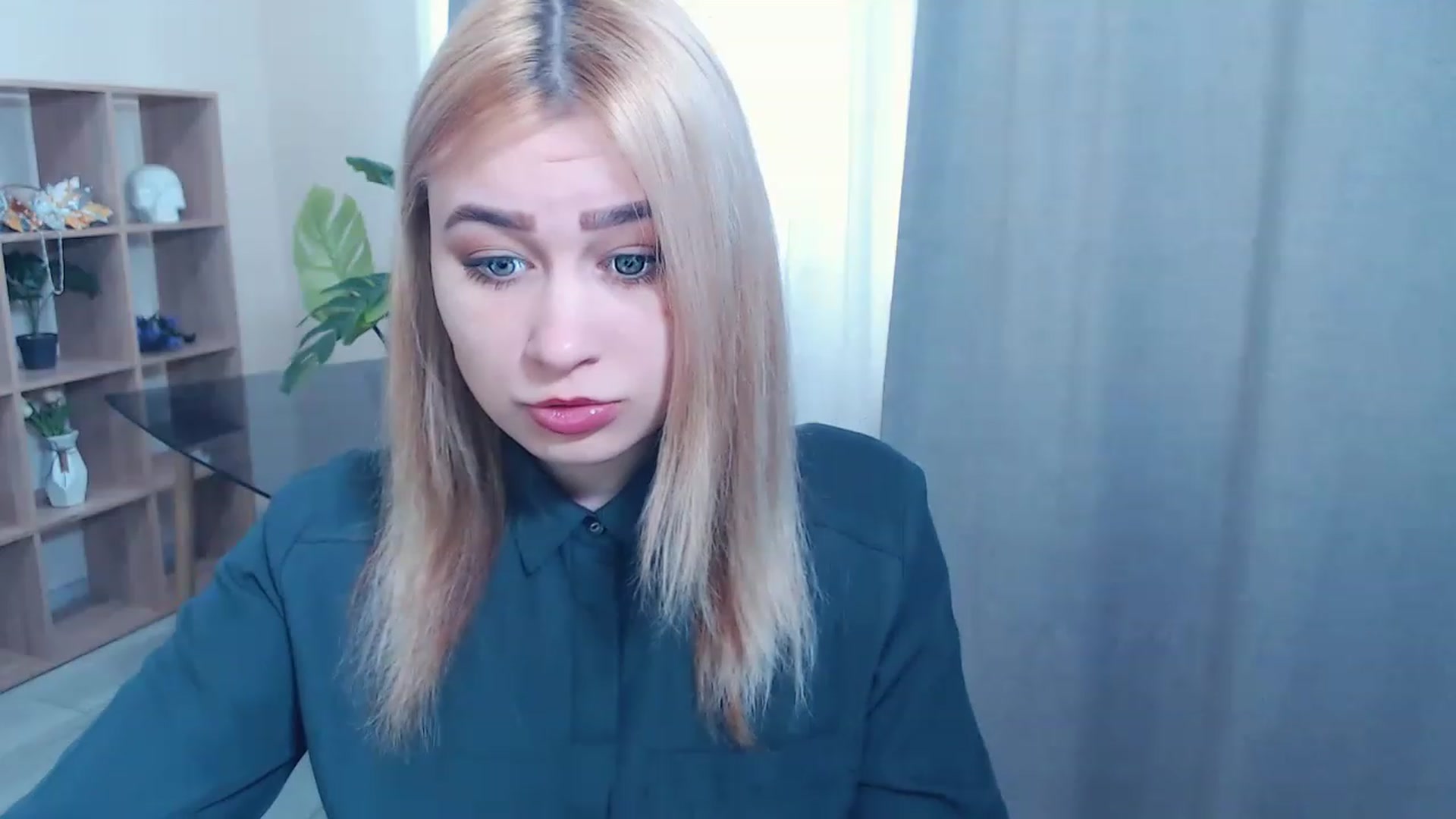 Gallery image thumbnail from Kukla_kolduna's myfreecams stream on, 02/27/2023, 12:34 image 3 of 20