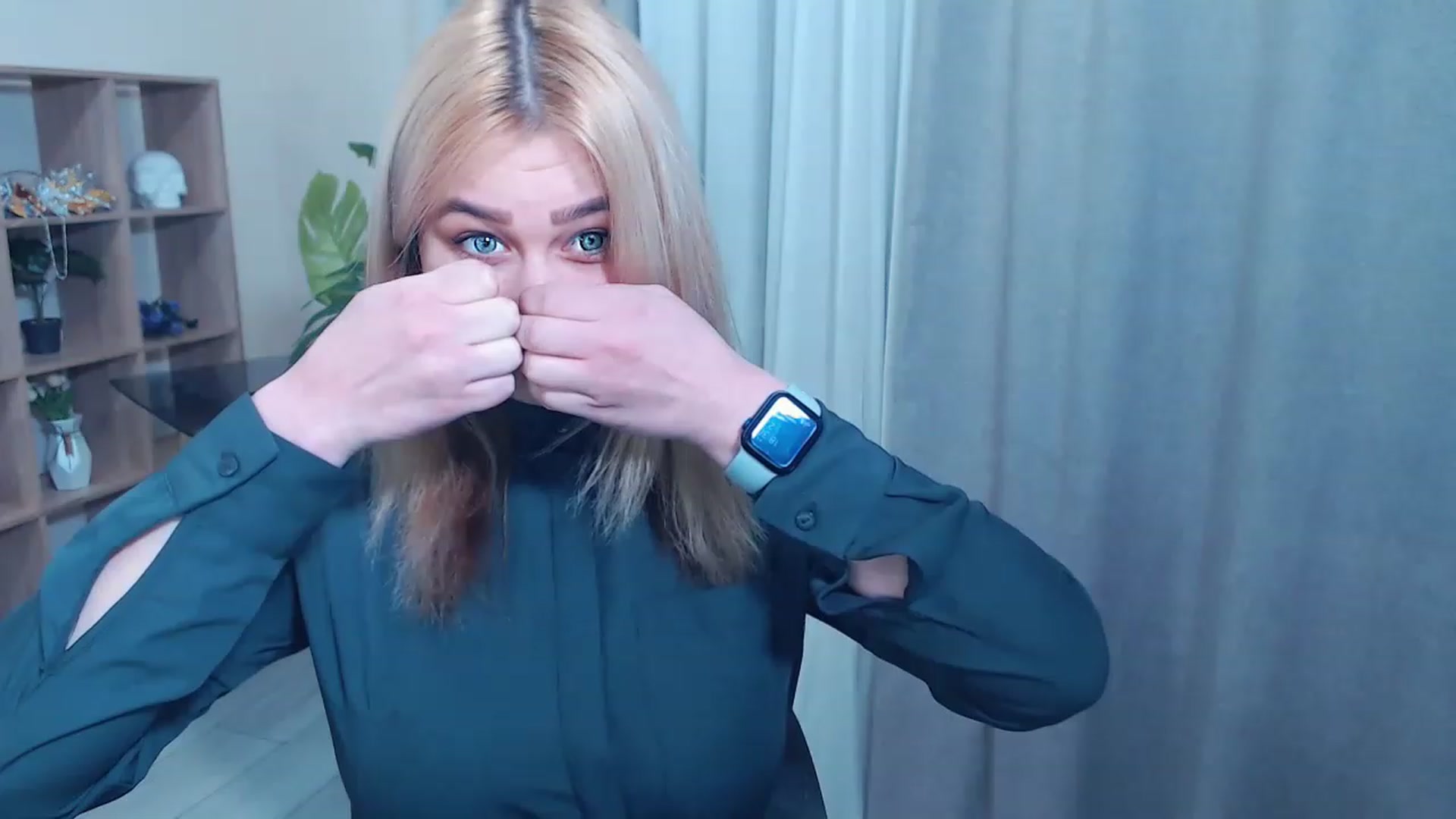 Gallery image thumbnail from Kukla_kolduna's myfreecams stream on, 02/27/2023, 16:59 image 1 of 20