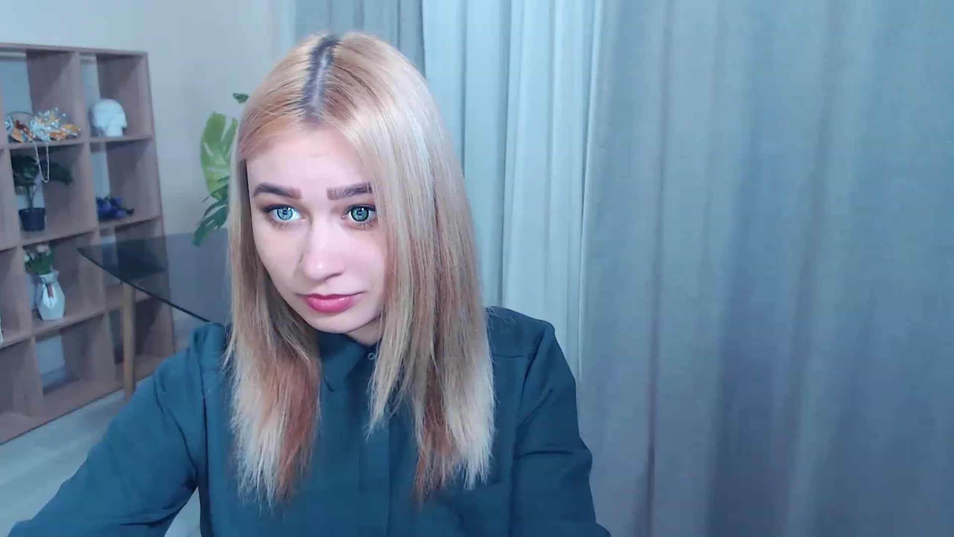 Gallery image thumbnail from Kukla_kolduna's myfreecams stream on, 02/27/2023, 16:59 image 13 of 20