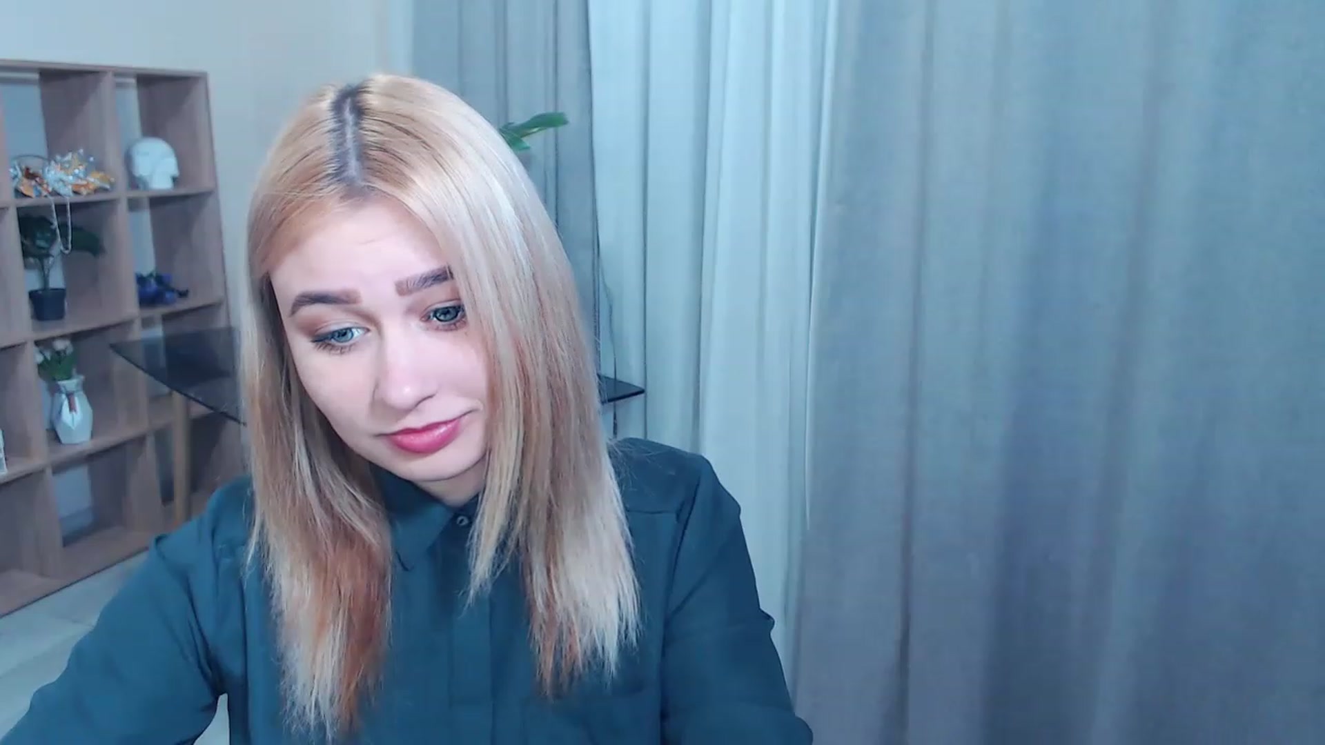 Gallery image thumbnail from Kukla_kolduna's myfreecams stream on, 02/27/2023, 16:59 image 18 of 20