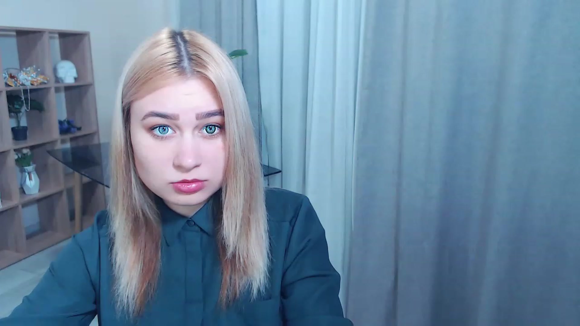 Gallery image thumbnail from Kukla_kolduna's myfreecams stream on, 02/27/2023, 16:59 image 15 of 20