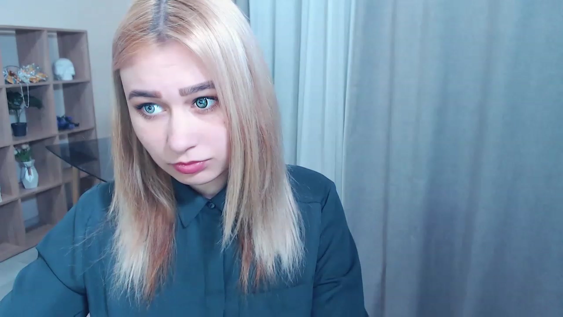 Gallery image thumbnail from Kukla_kolduna's myfreecams stream on, 02/27/2023, 16:59 image 7 of 20