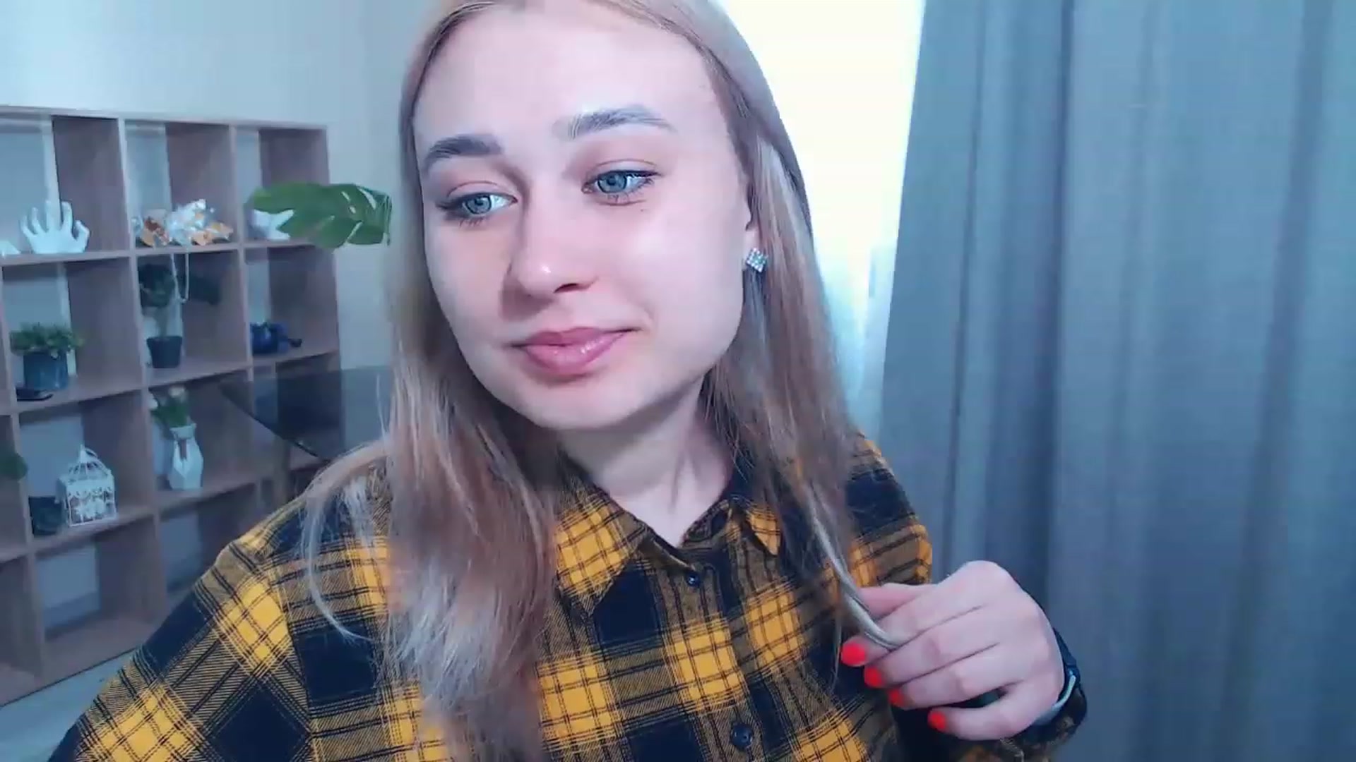 Gallery image thumbnail from Kukla_kolduna's myfreecams stream on, 03/02/2023, 12:00 image 10 of 20