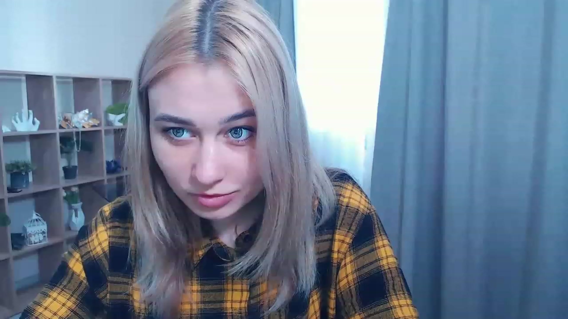 Gallery image thumbnail from Kukla_kolduna's myfreecams stream on, 03/02/2023, 12:00 image 19 of 20