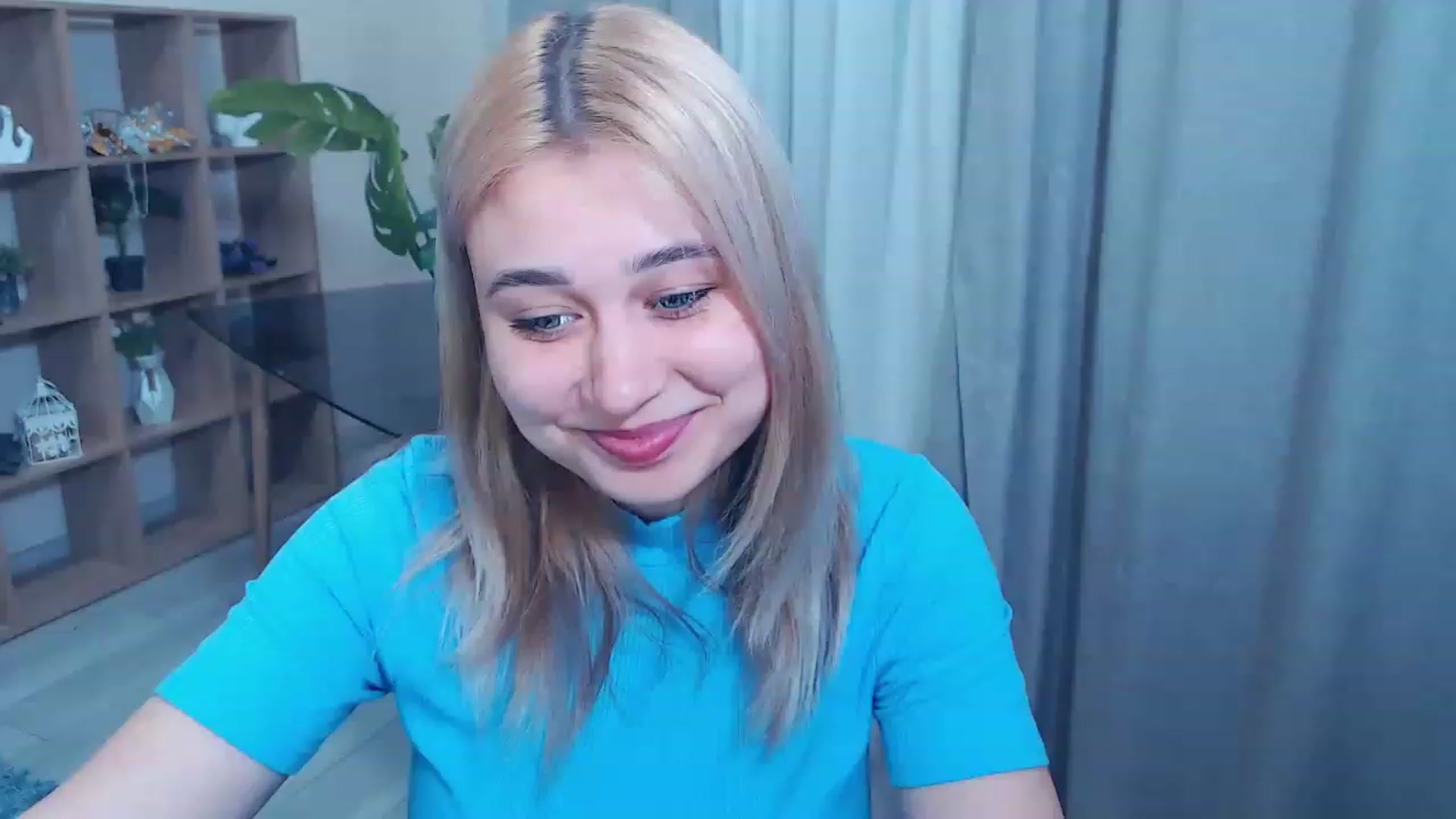 Gallery image thumbnail from Kukla_kolduna's myfreecams stream on, 03/02/2023, 16:48 image 19 of 20