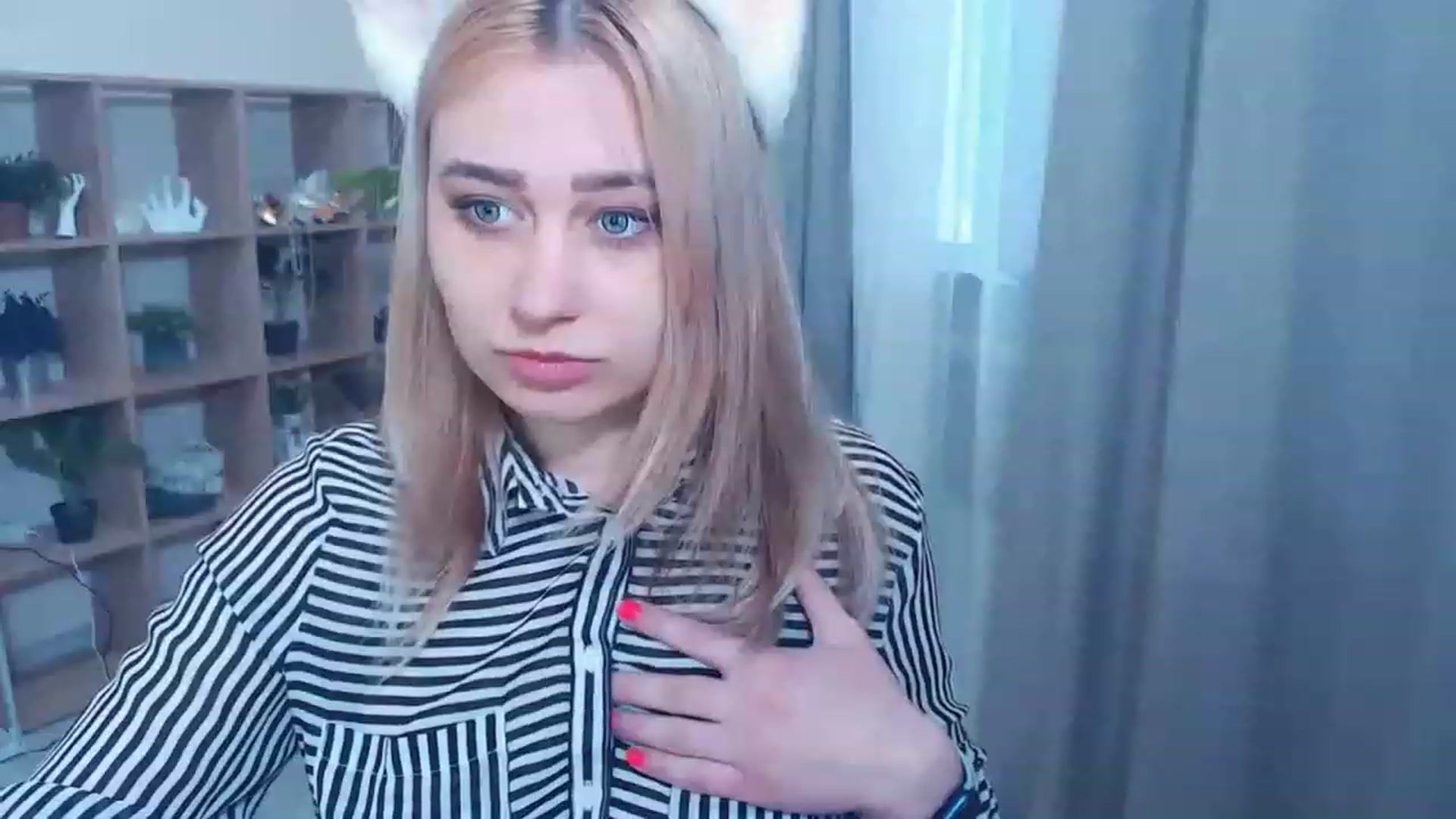 Gallery image thumbnail from Kukla_kolduna's myfreecams stream on, 03/05/2023, 14:59 image 20 of 20