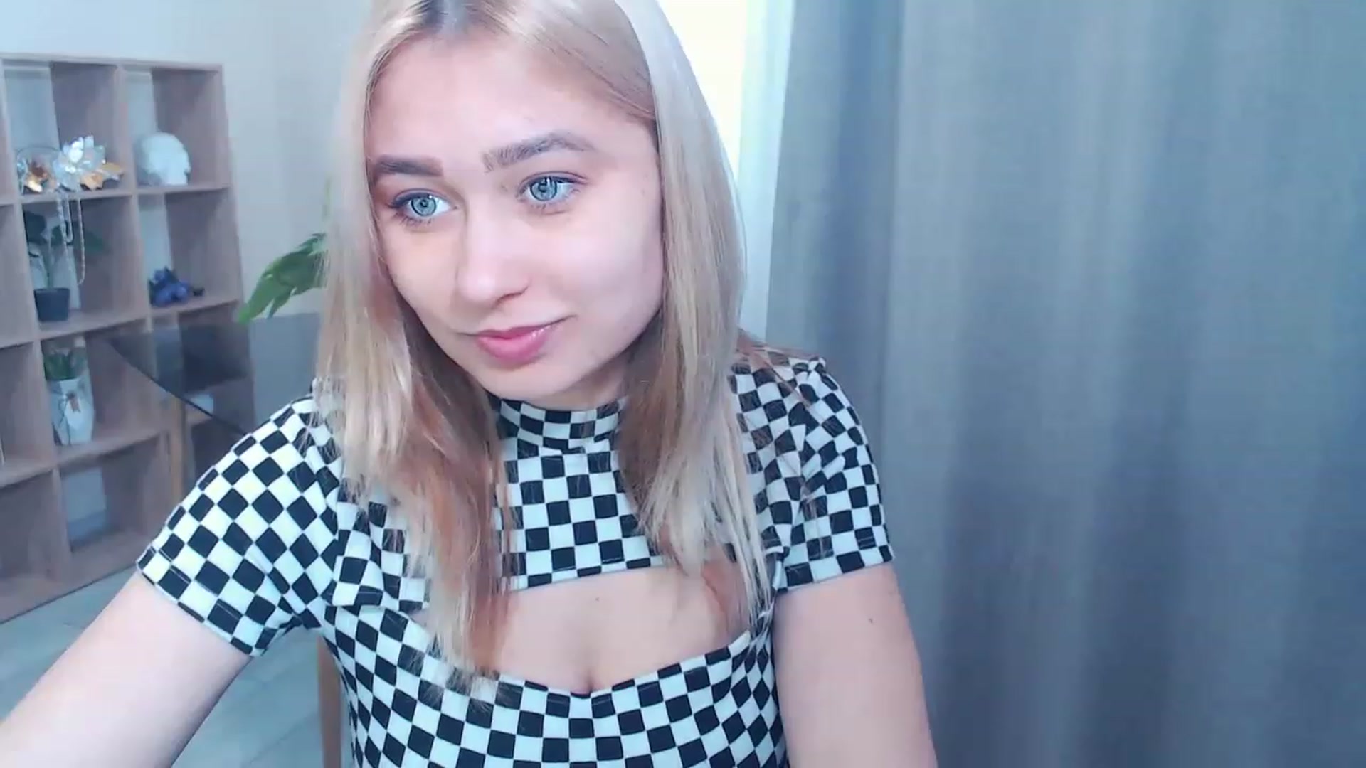 Gallery image thumbnail from Kukla_kolduna's myfreecams stream on, 03/06/2023, 15:19 image 10 of 20
