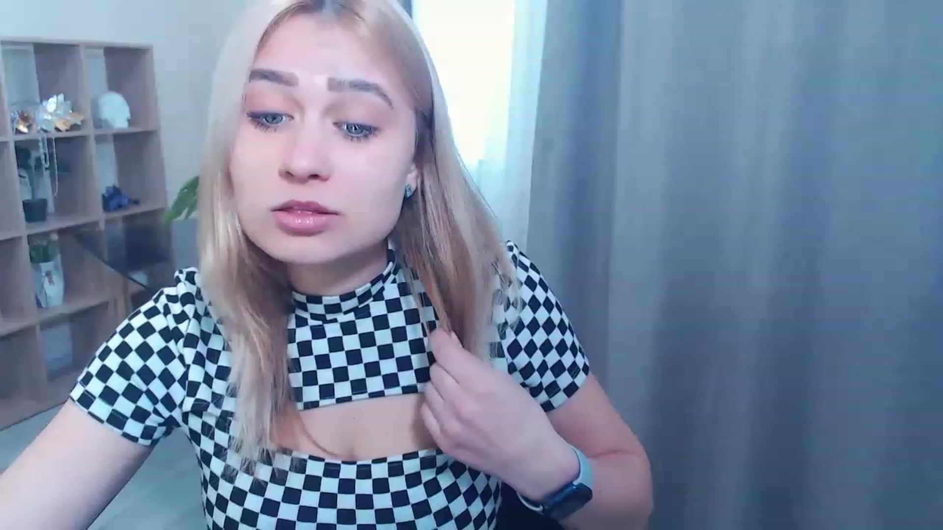 Gallery image thumbnail from Kukla_kolduna's myfreecams stream on, 03/06/2023, 15:19 image 8 of 20