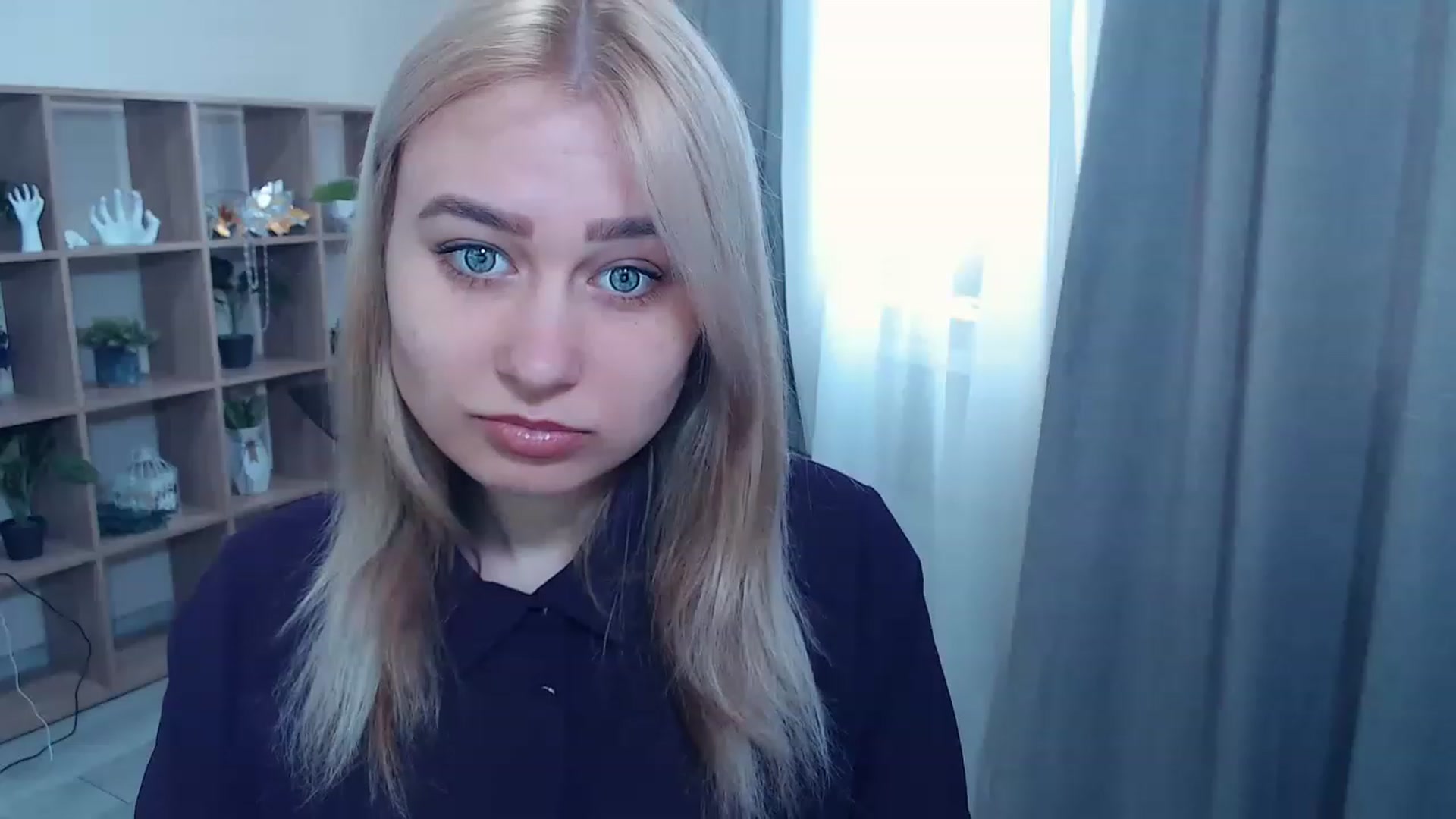 Gallery image thumbnail from Kukla_kolduna's myfreecams stream on, 03/10/2023, 10:07 image 18 of 20