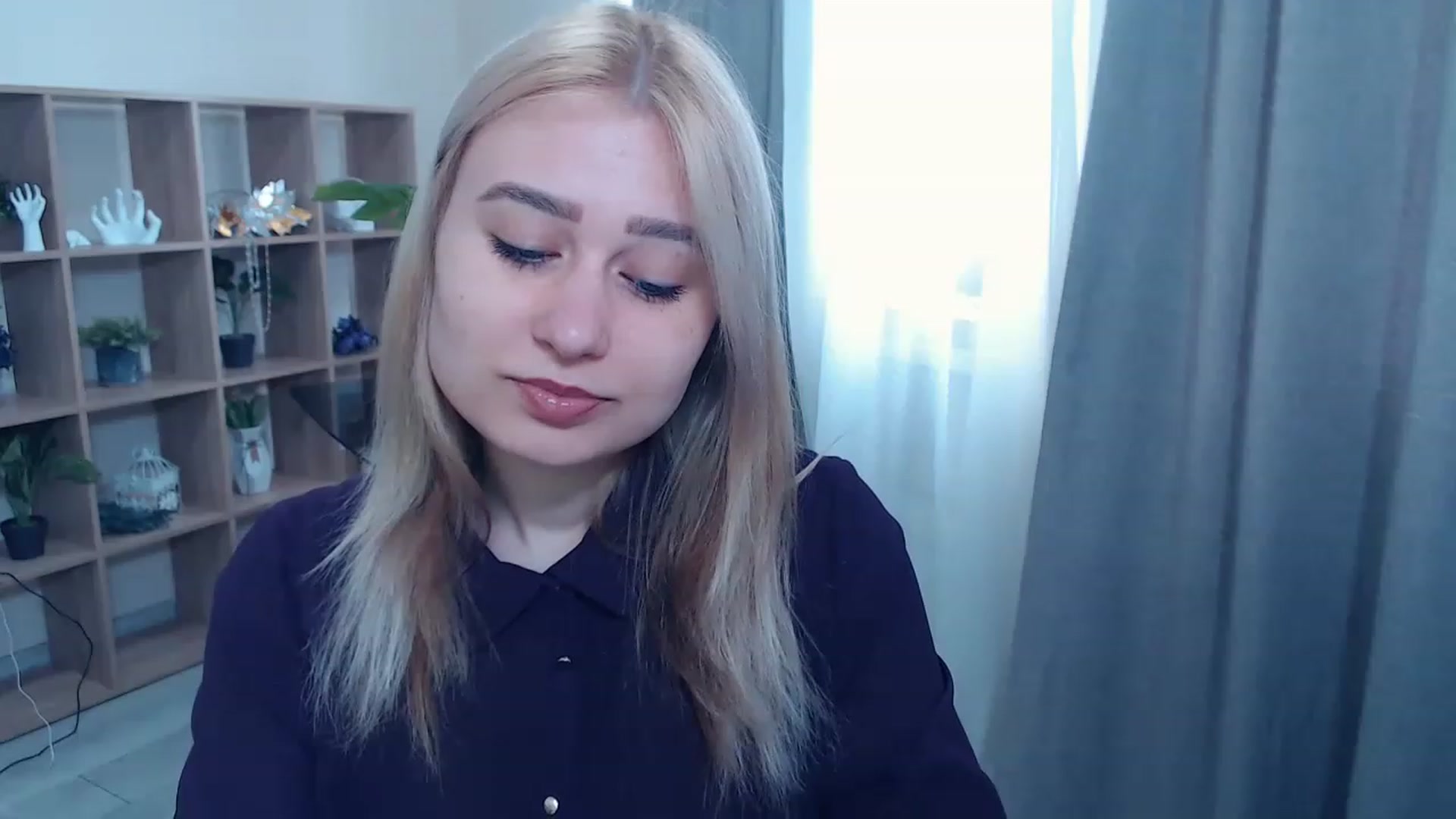 Gallery image thumbnail from Kukla_kolduna's myfreecams stream on, 03/10/2023, 10:07 image 2 of 20