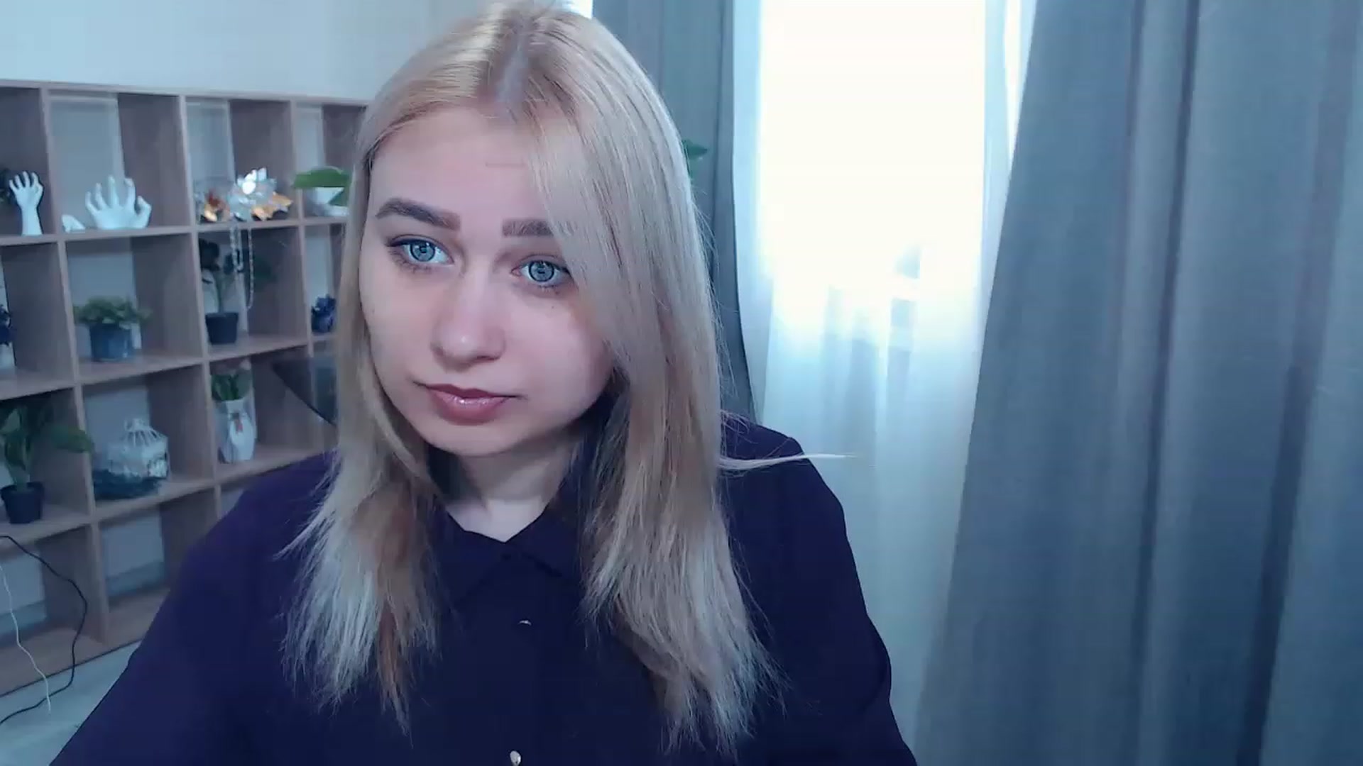 Gallery image thumbnail from Kukla_kolduna's myfreecams stream on, 03/10/2023, 10:07 image 3 of 20