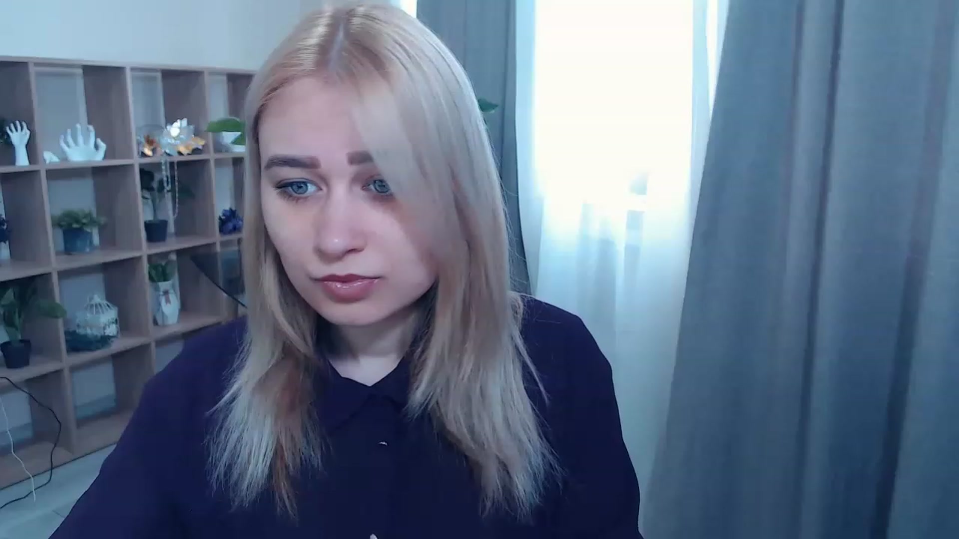 Gallery image thumbnail from Kukla_kolduna's myfreecams stream on, 03/10/2023, 10:07 image 6 of 20