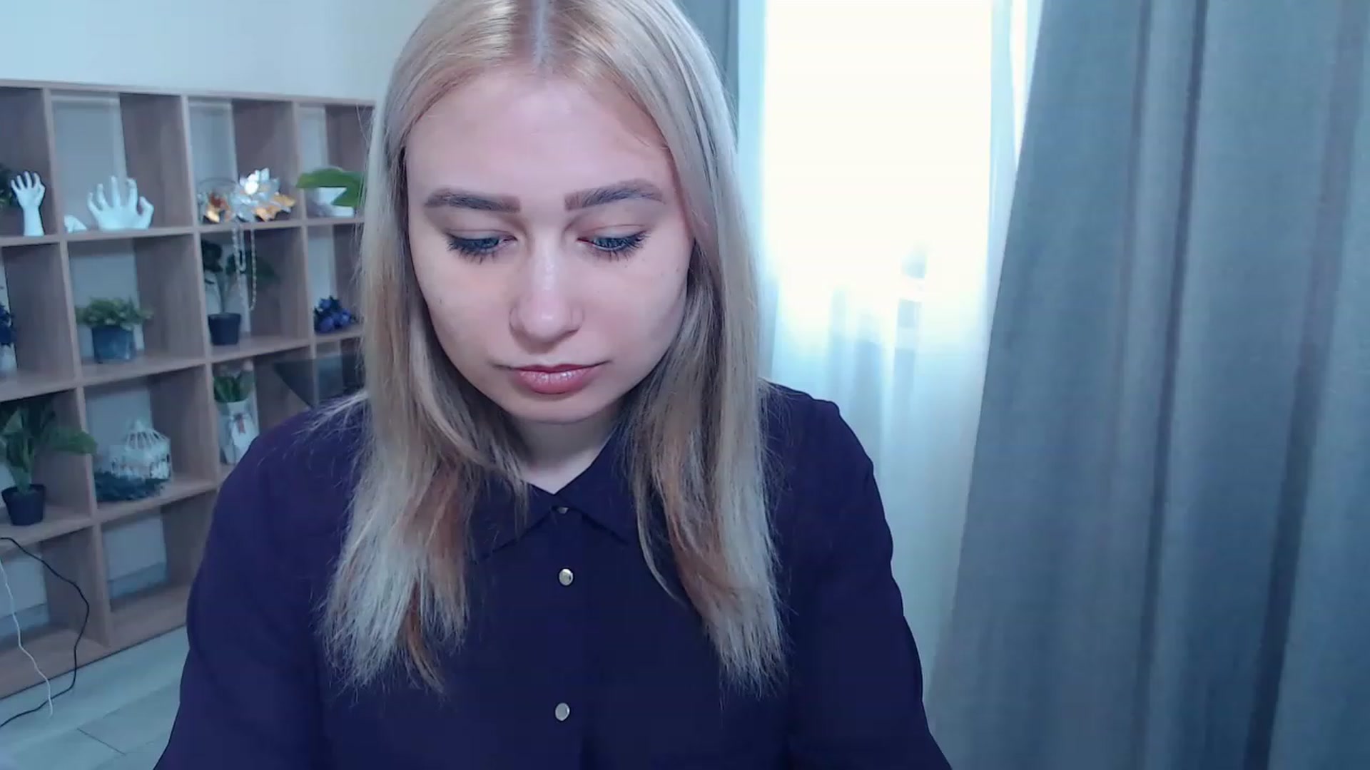 Gallery image thumbnail from Kukla_kolduna's myfreecams stream on, 03/10/2023, 11:21 image 2 of 20
