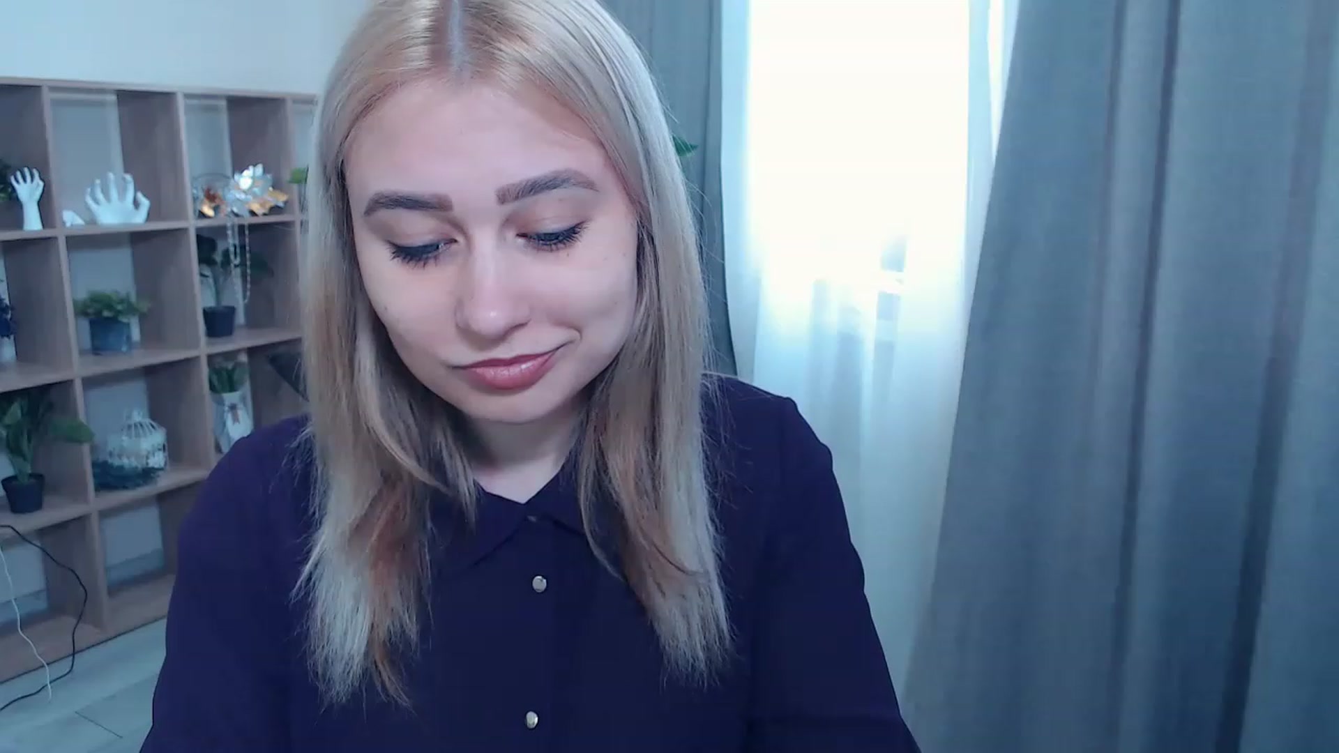 Gallery image thumbnail from Kukla_kolduna's myfreecams stream on, 03/10/2023, 11:21 image 1 of 20