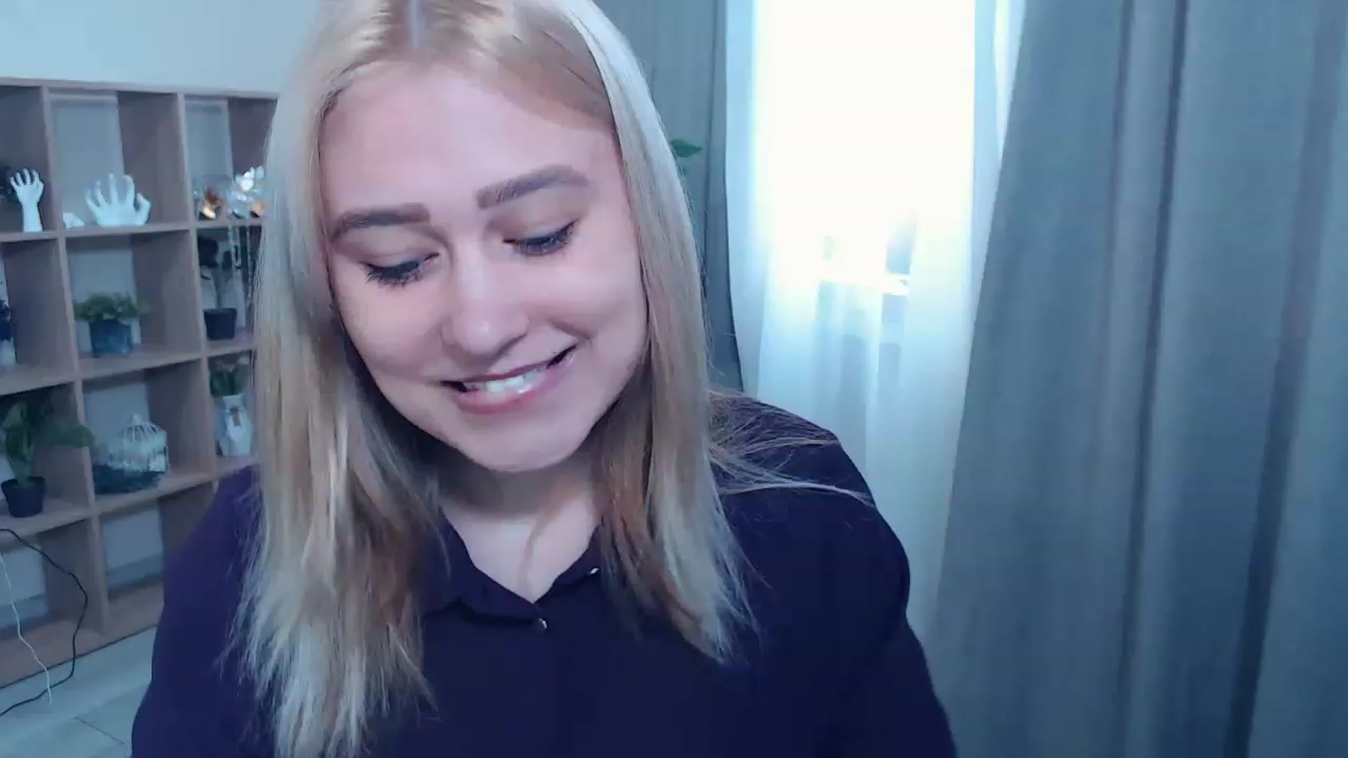 Gallery image thumbnail from Kukla_kolduna's myfreecams stream on, 03/10/2023, 11:21 image 18 of 20