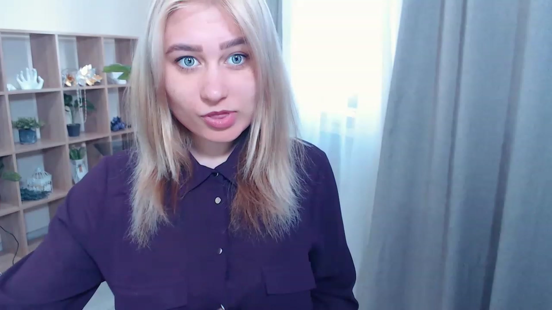 Gallery image thumbnail from Kukla_kolduna's myfreecams stream on, 03/10/2023, 14:23 image 5 of 20