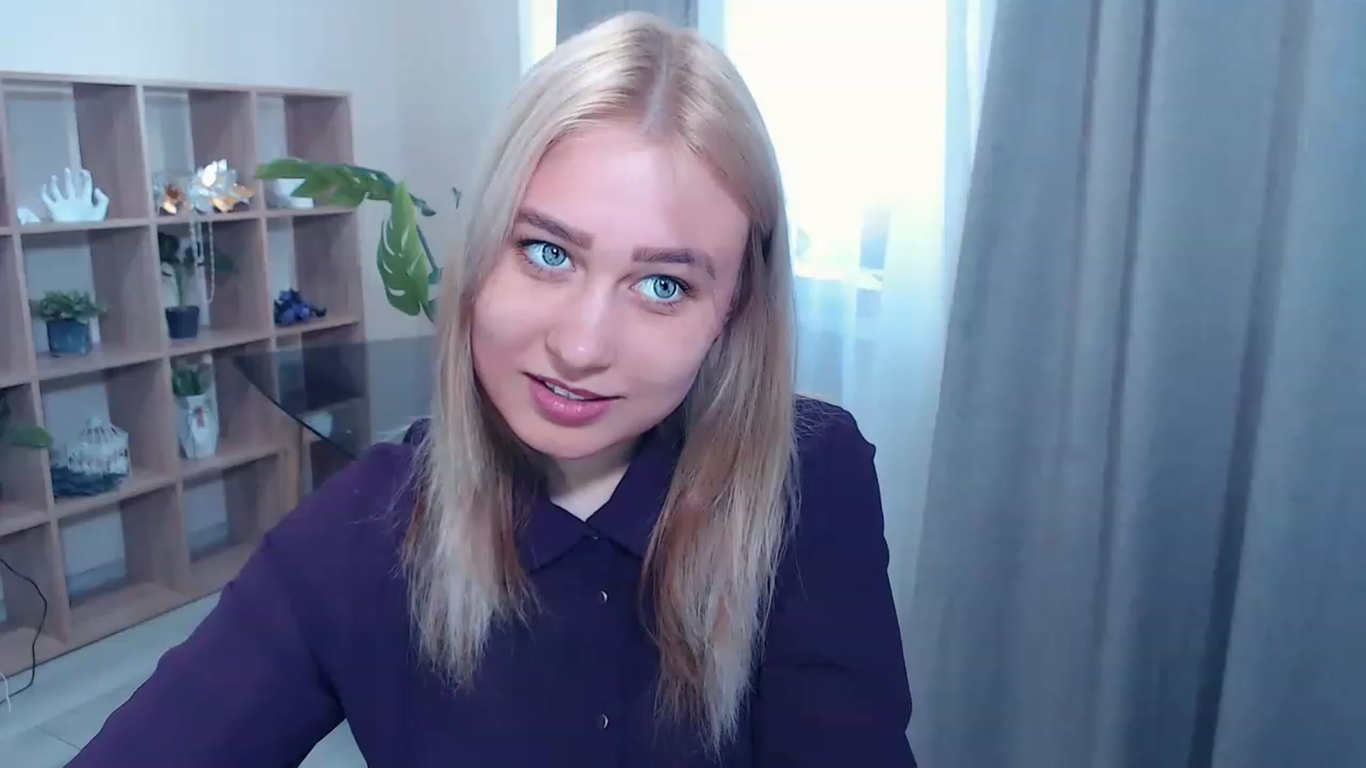 Gallery image thumbnail from Kukla_kolduna's myfreecams stream on, 03/10/2023, 14:23 image 12 of 20