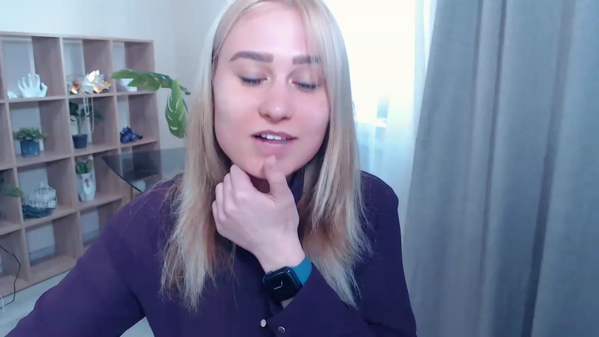 Gallery image thumbnail from Kukla_kolduna's myfreecams stream on, 03/10/2023, 14:23 image 10 of 20