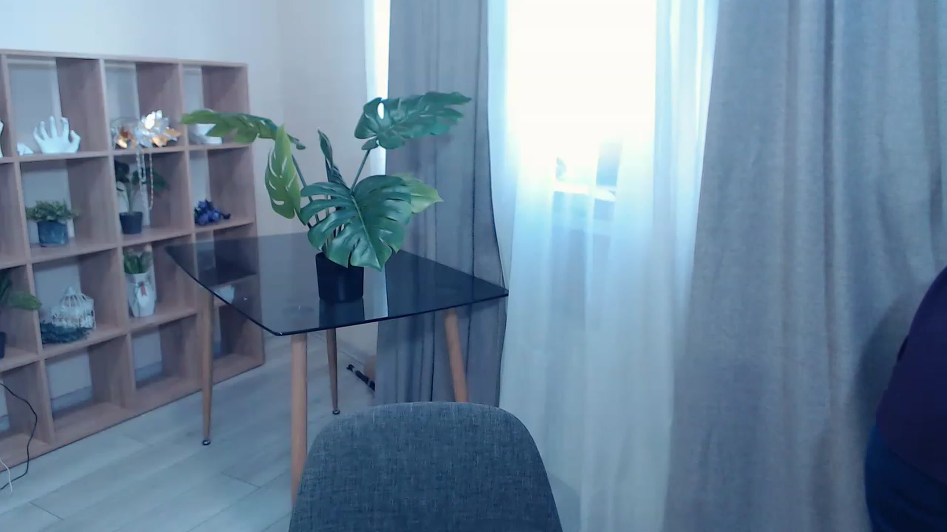 Gallery image thumbnail from Kukla_kolduna's myfreecams stream on, 03/10/2023, 14:23 image 15 of 20