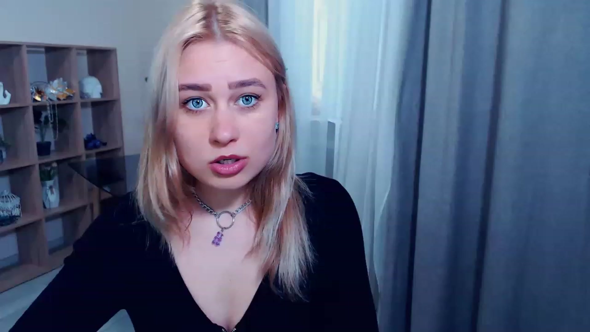 Gallery image thumbnail from Kukla_kolduna's myfreecams stream on, 03/11/2023, 15:00 image 14 of 20