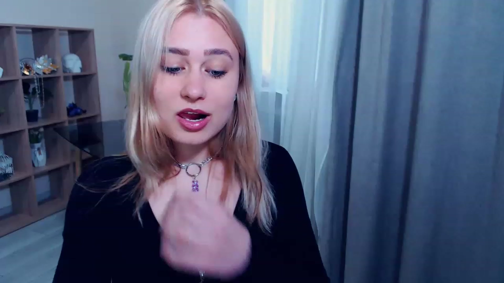 Gallery image thumbnail from Kukla_kolduna's myfreecams stream on, 03/11/2023, 15:00 image 9 of 20