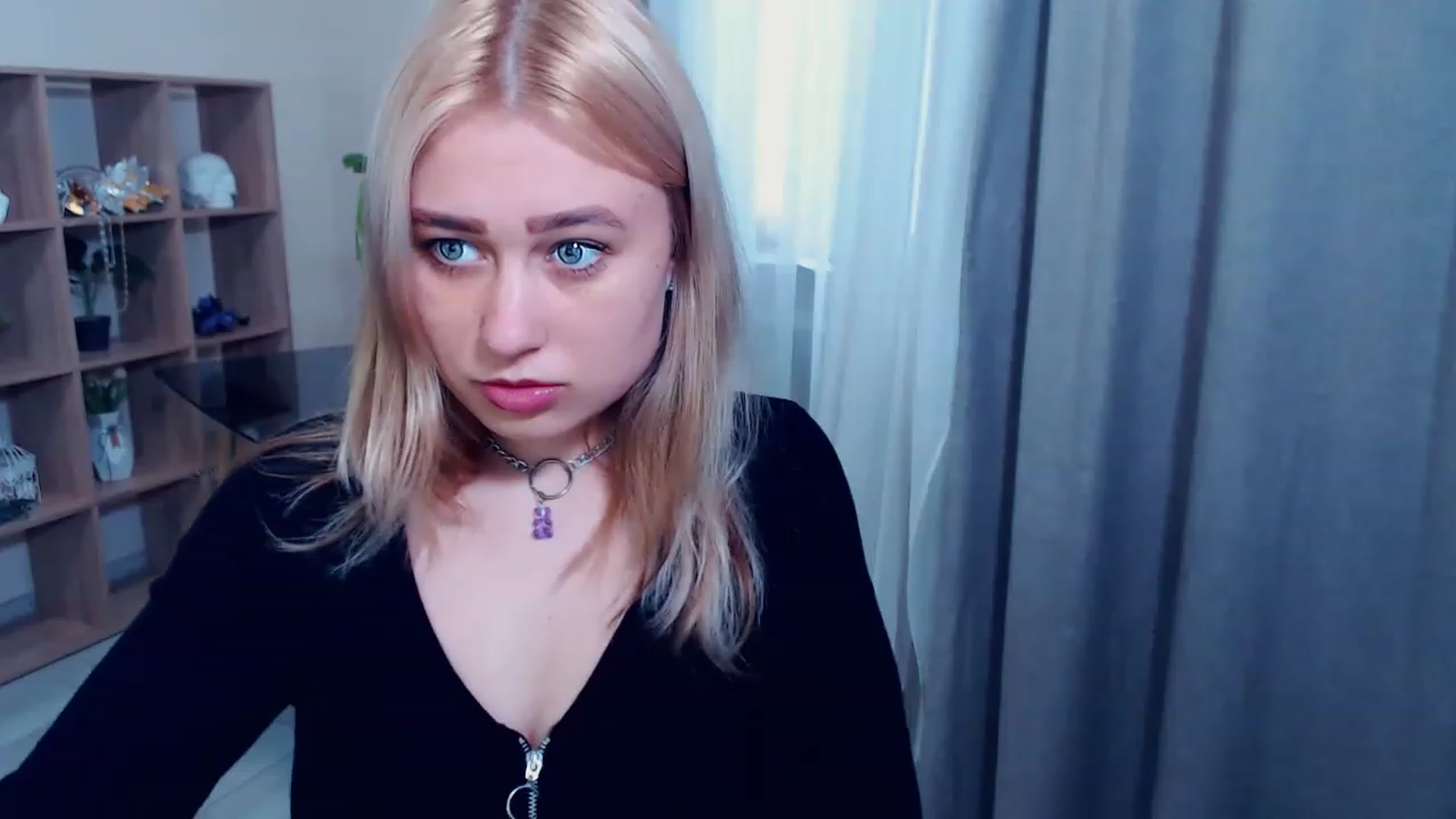Gallery image thumbnail from Kukla_kolduna's myfreecams stream on, 03/11/2023, 15:00 image 8 of 20
