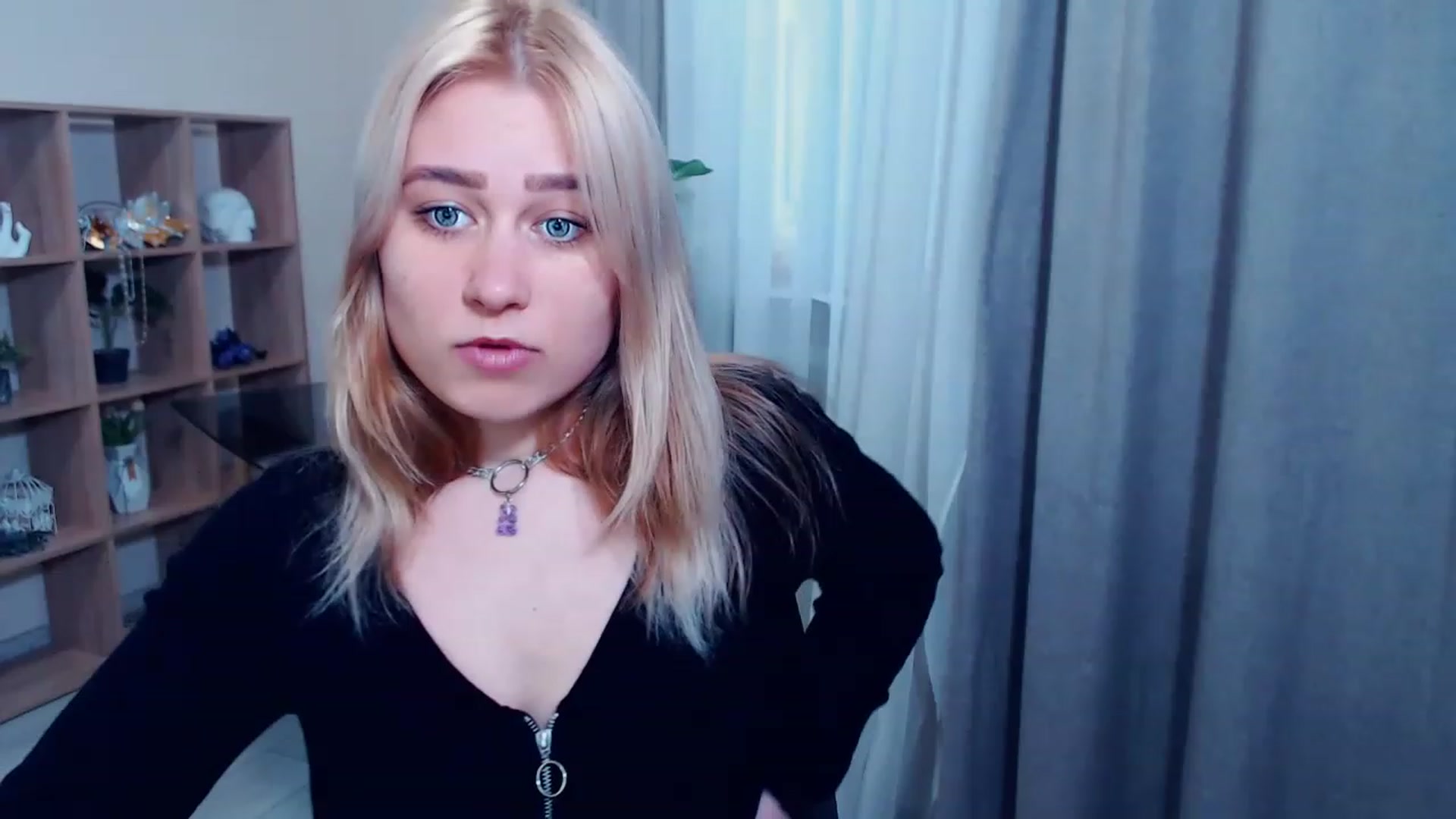 Gallery image thumbnail from Kukla_kolduna's myfreecams stream on, 03/11/2023, 15:00 image 15 of 20